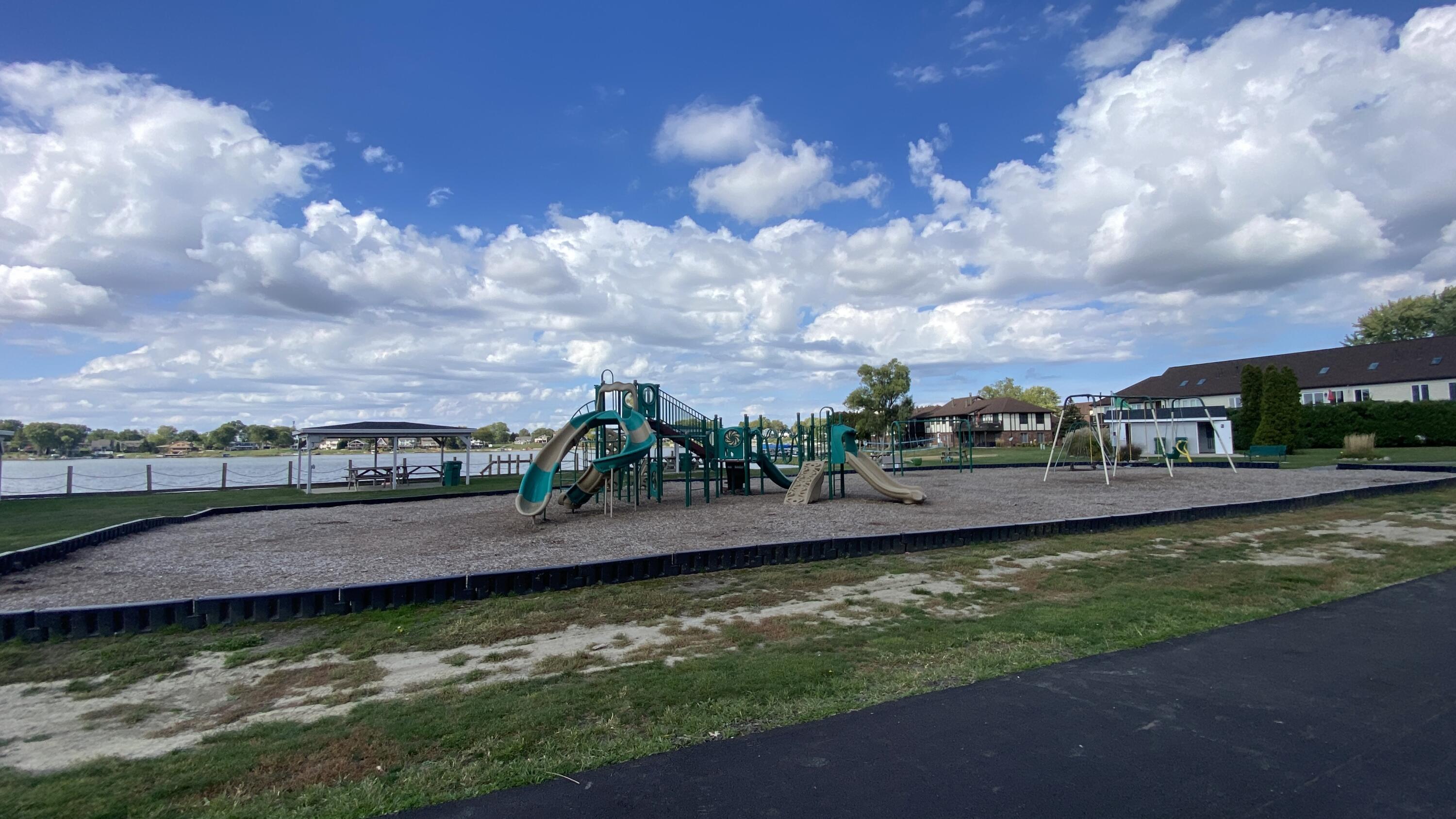 5035 Spinnaker Lane, Crown Point, IN #C, 46307; Image #47