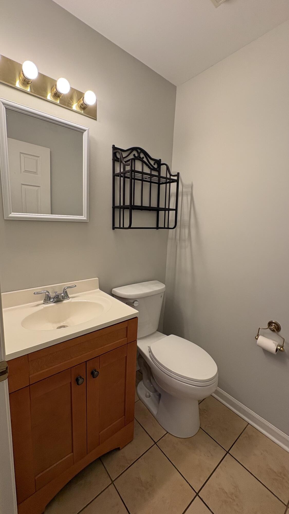 5035 Spinnaker Lane, Crown Point, IN #C, 46307; Image #56