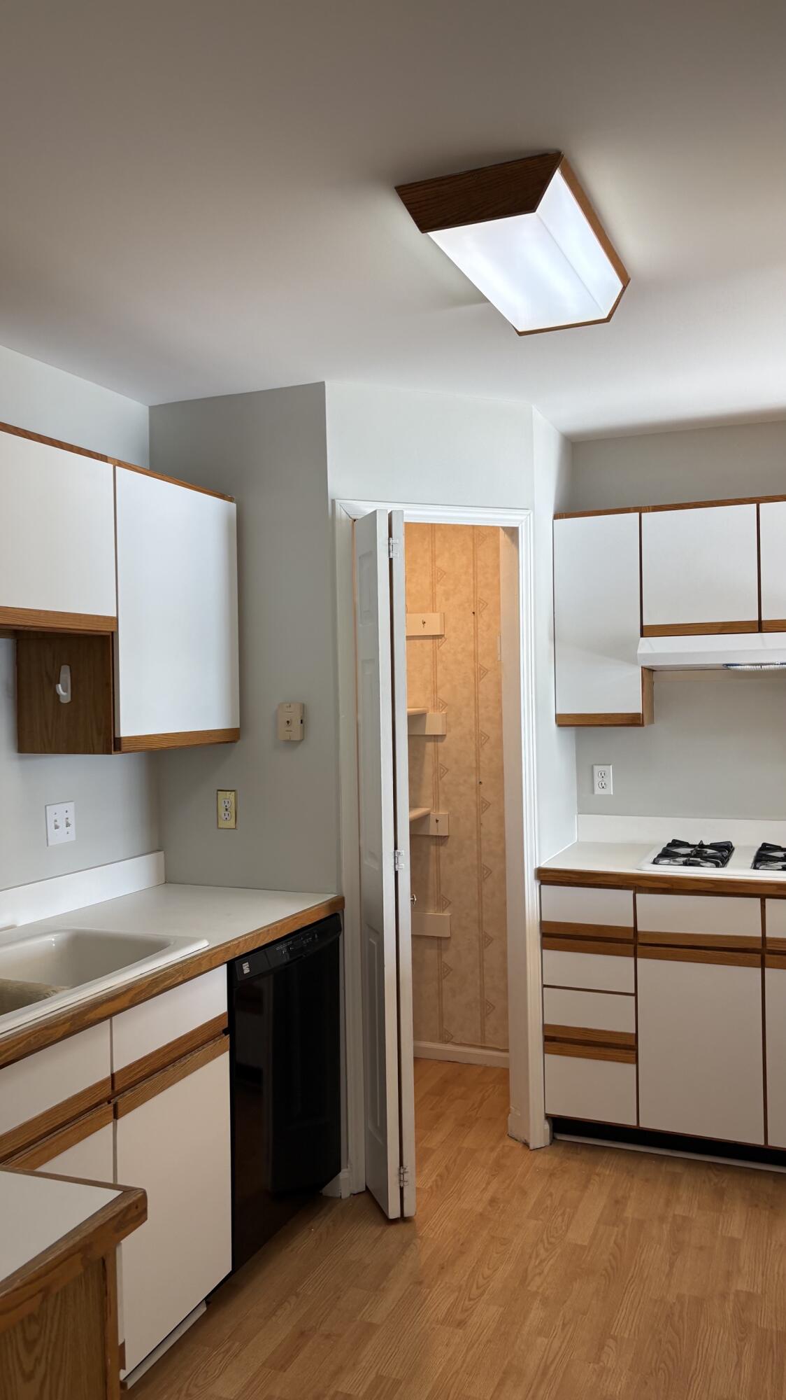 5035 Spinnaker Lane, Crown Point, IN #C, 46307; Image #9