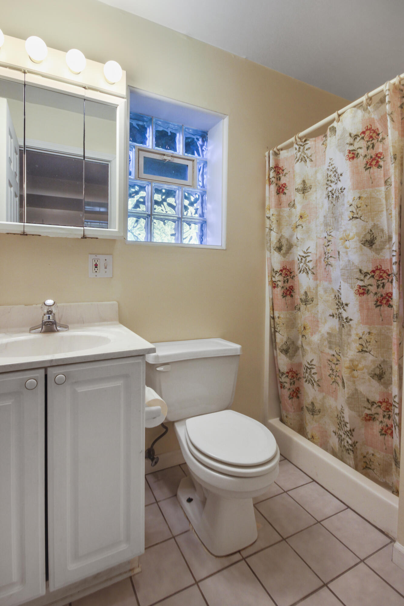 739 N Montgomery Street N, Gary, IN 46403; Image #20