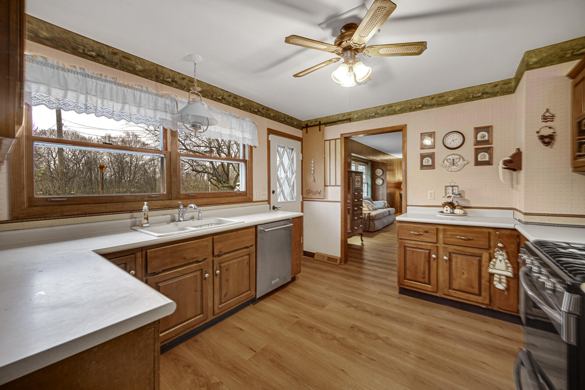 660 N 700 W, Hobart, IN 46342; Image #10