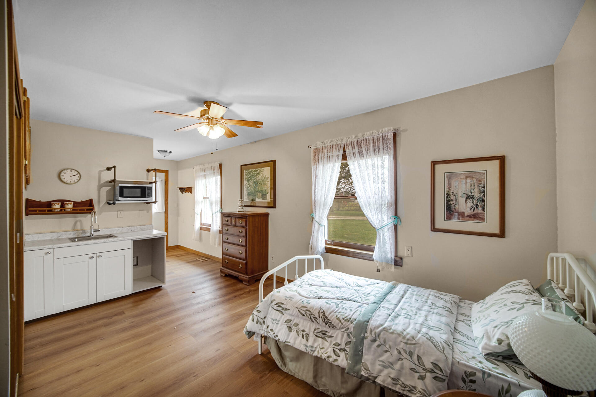660 N 700 W, Hobart, IN 46342; Image #20