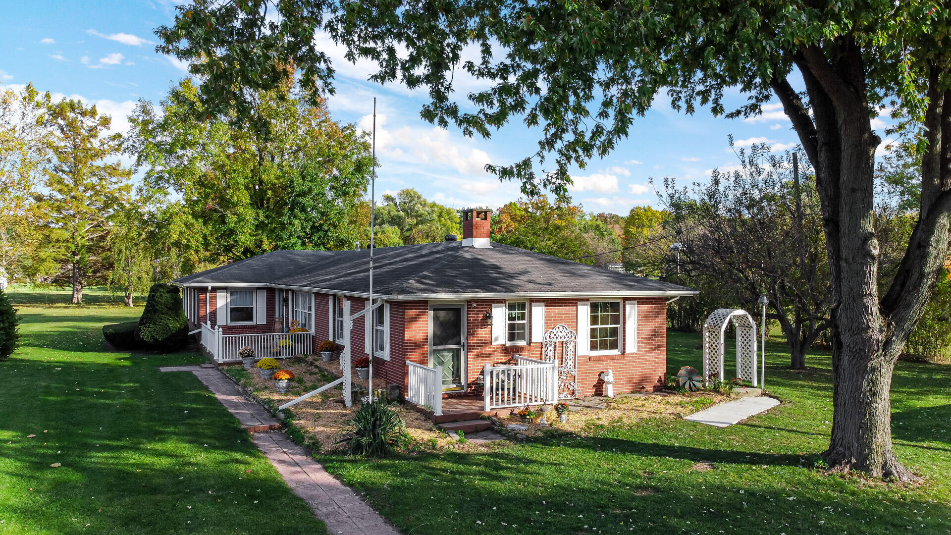660 N 700 W, Hobart, IN 46342; Image #28