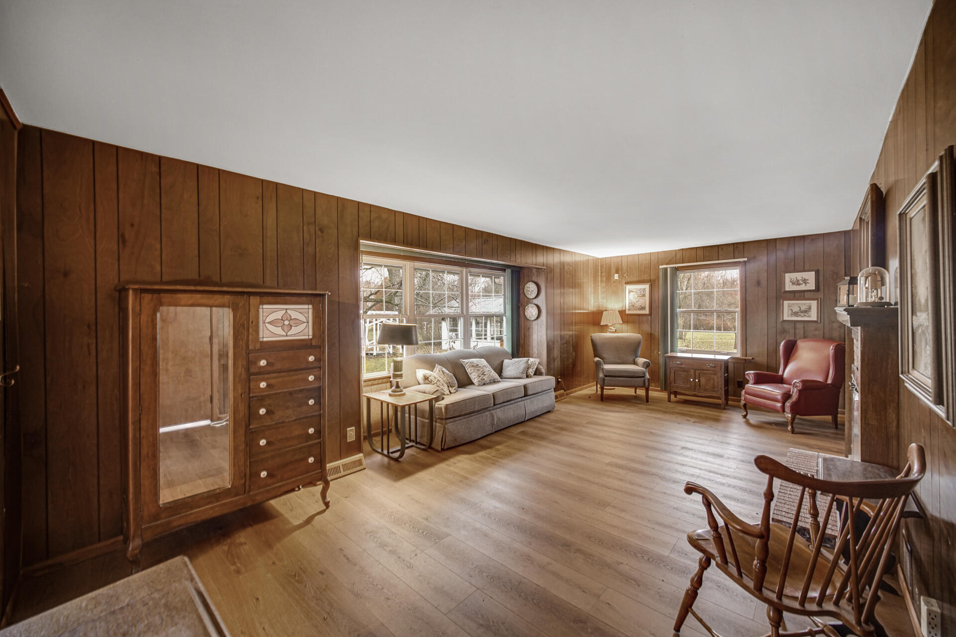 660 N 700 W, Hobart, IN 46342; Image #6