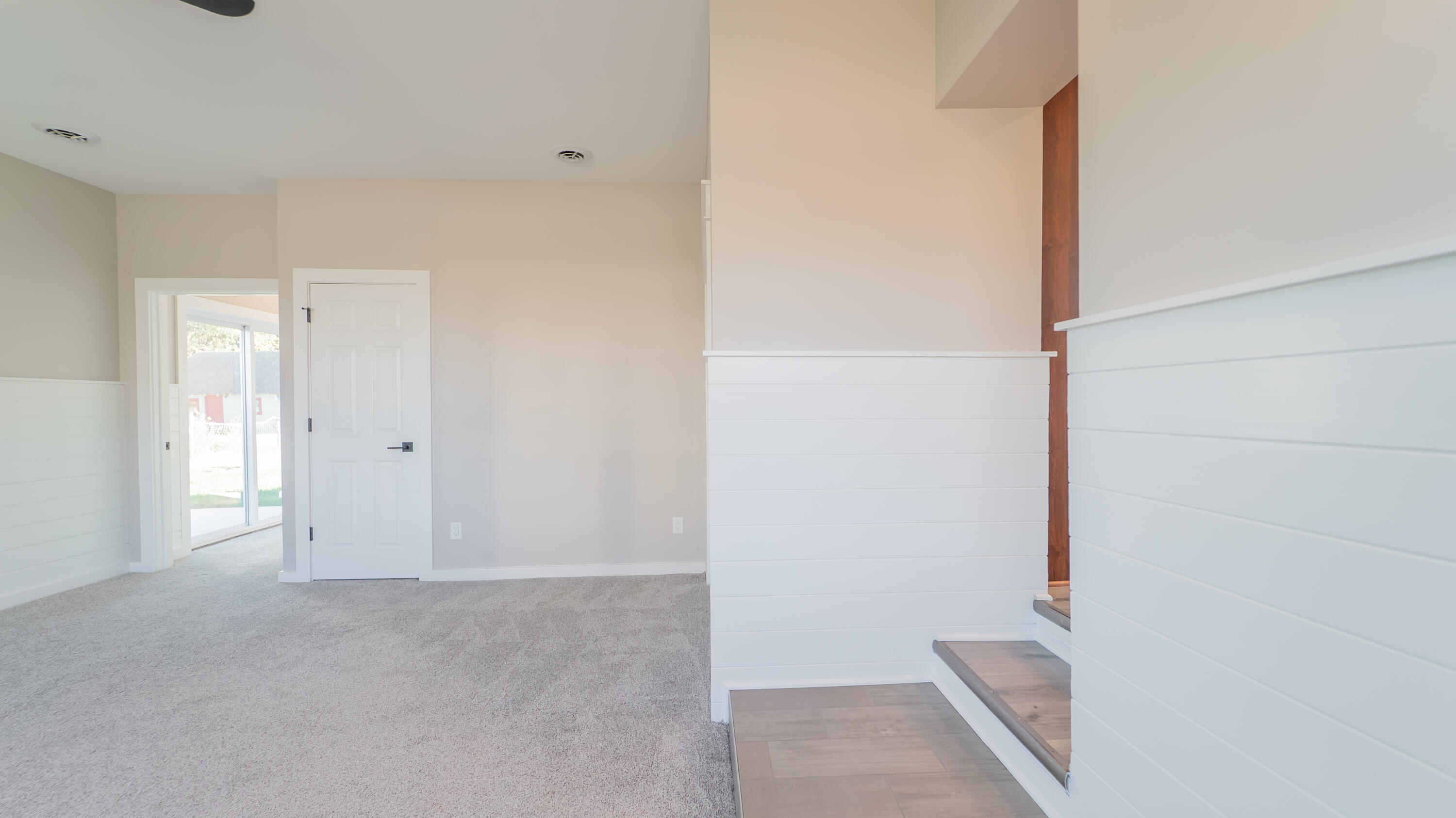 205 E Grove Street, Wheatfield, IN 46392; Image #11