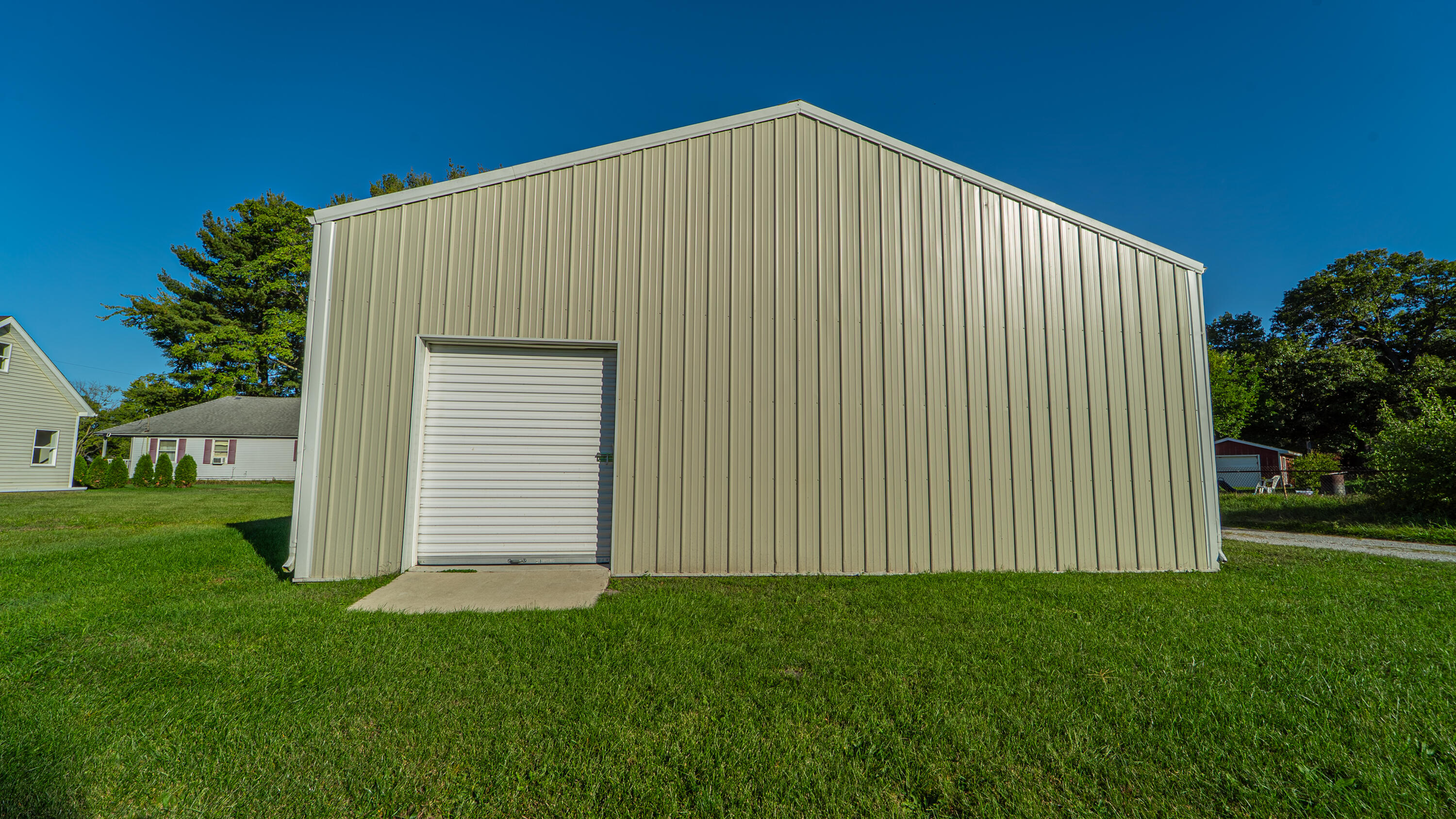 205 E Grove Street, Wheatfield, IN 46392; Image #3