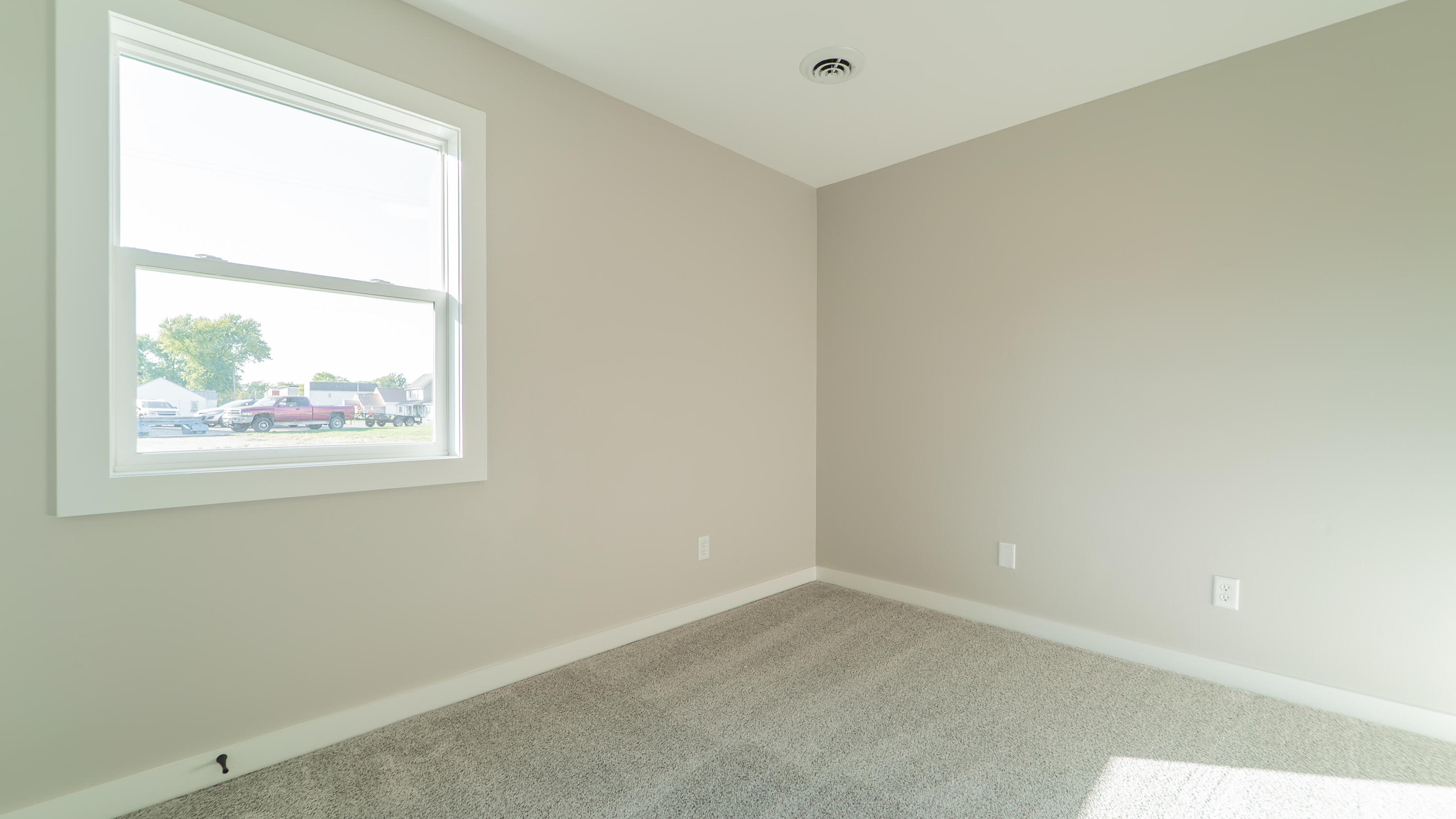 205 E Grove Street, Wheatfield, IN 46392; Image #33