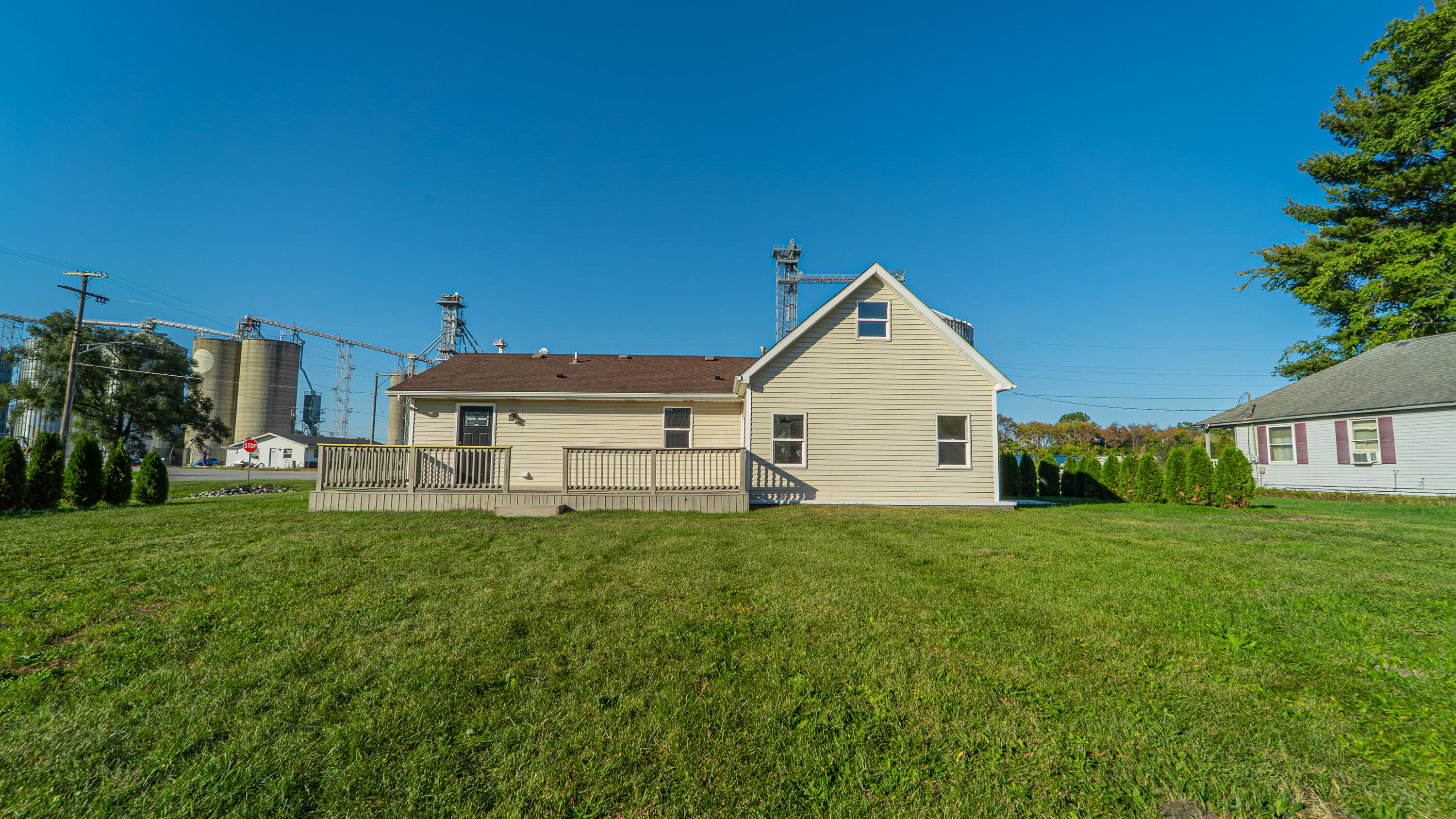 205 E Grove Street, Wheatfield, IN 46392; Image #40