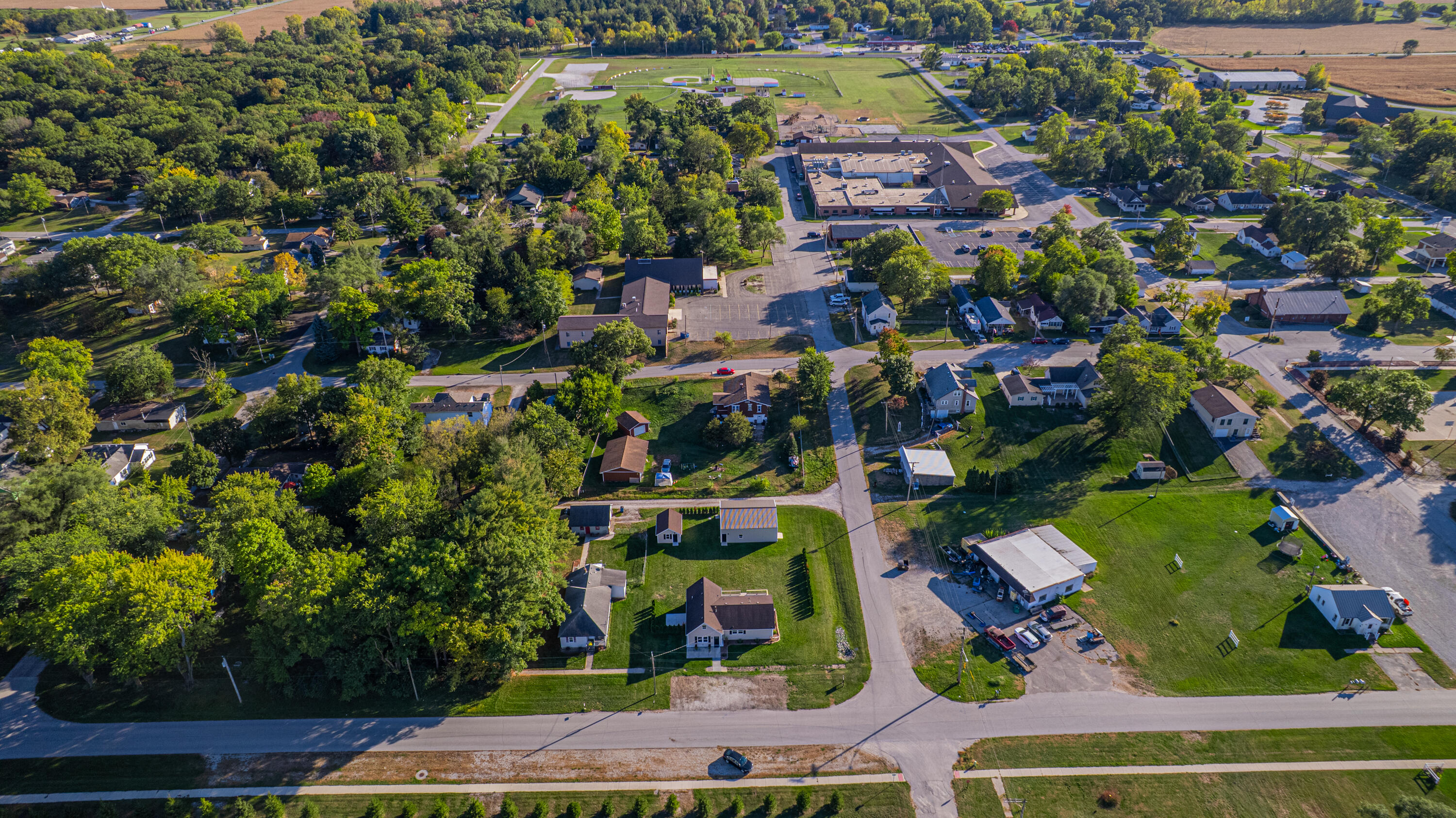 205 E Grove Street, Wheatfield, IN 46392; Image #47