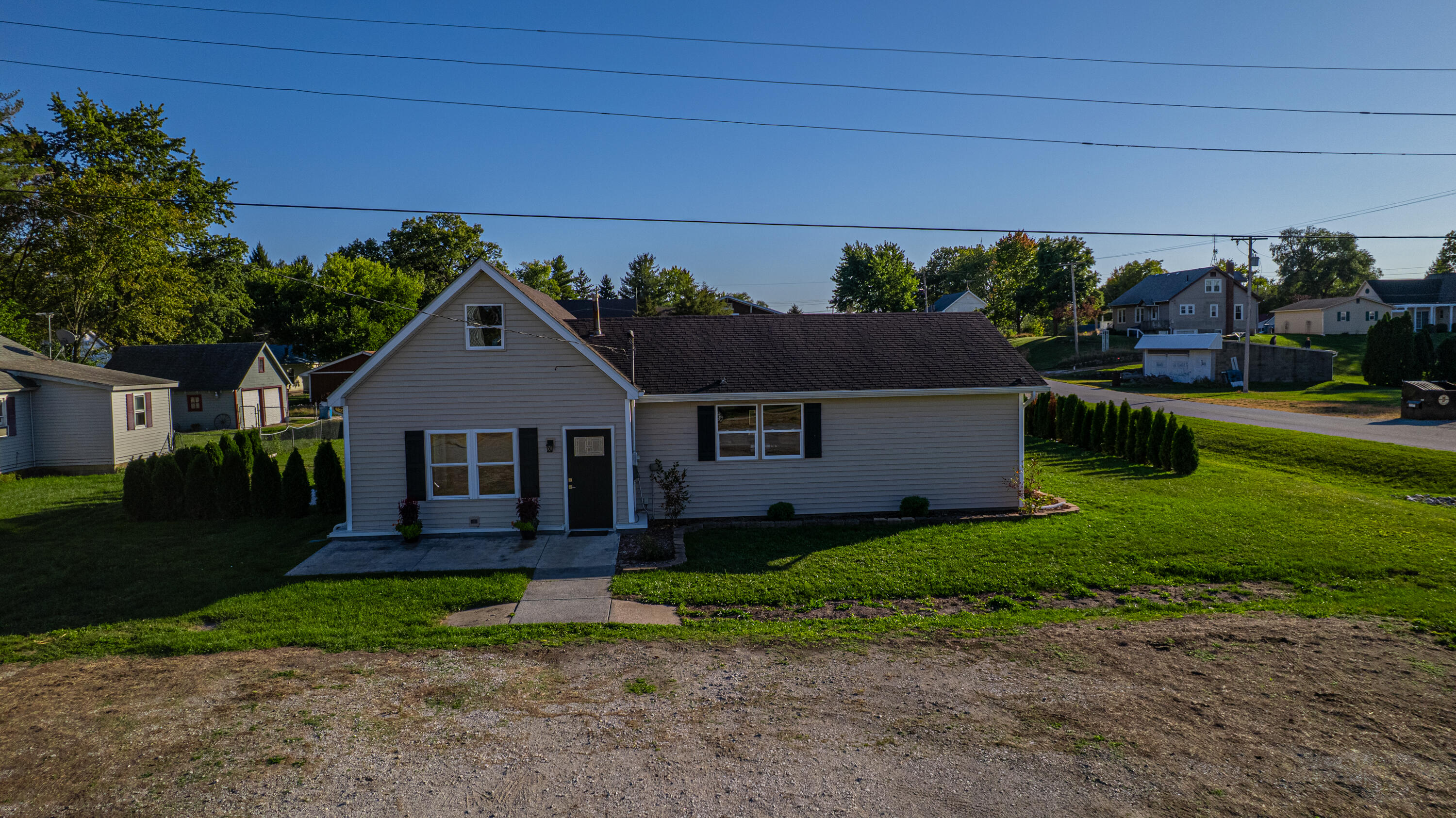 205 E Grove Street, Wheatfield, IN 46392; Image #49