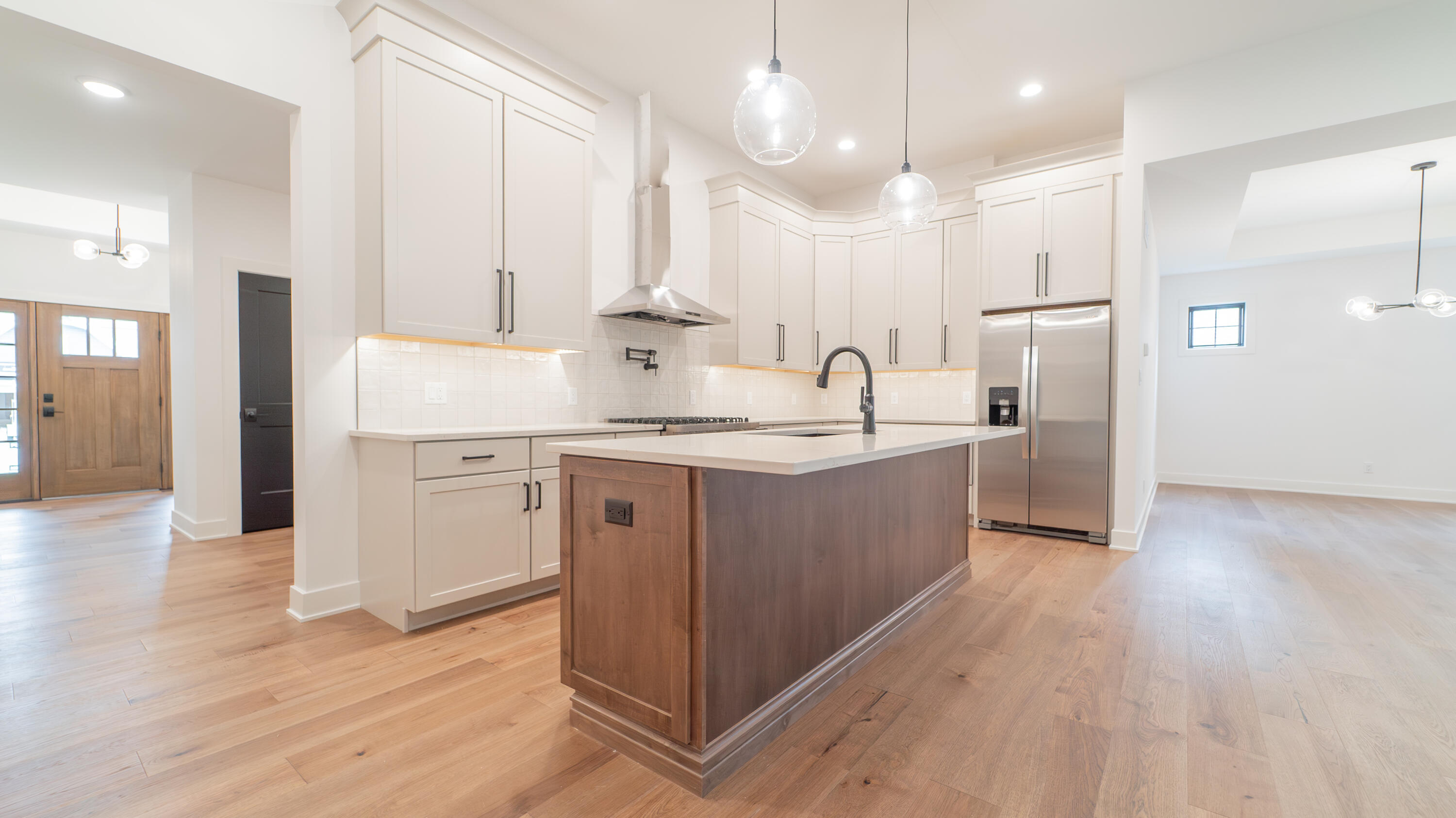 161 N Winterberry Drive, Valparaiso, IN 46385; Image #16