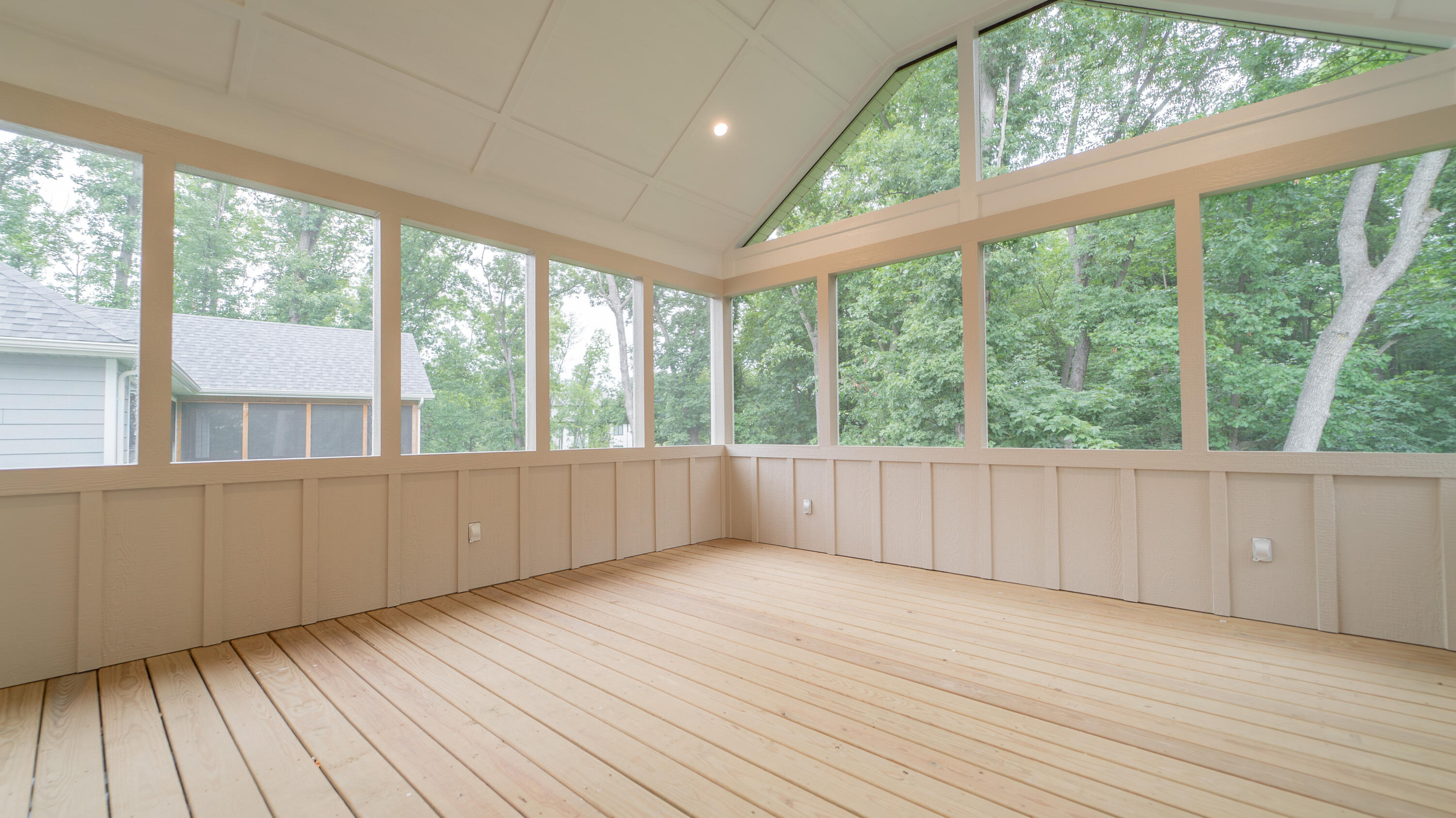 161 N Winterberry Drive, Valparaiso, IN 46385; Image #36