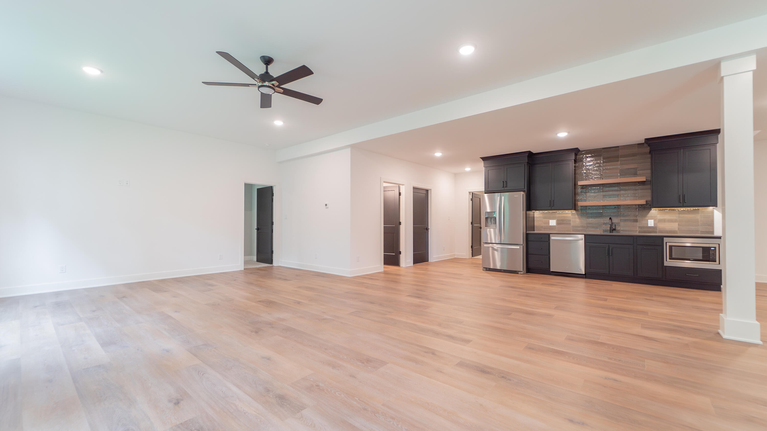 161 N Winterberry Drive, Valparaiso, IN 46385; Image #47