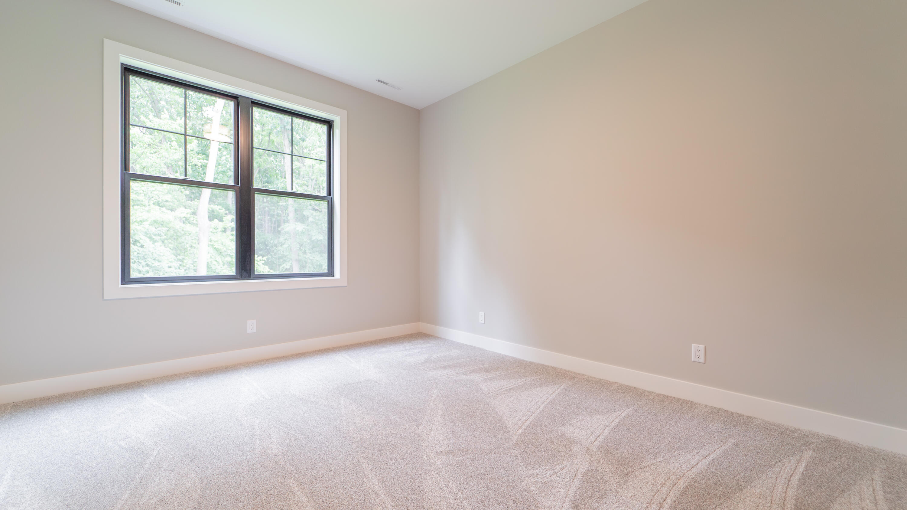 161 N Winterberry Drive, Valparaiso, IN 46385; Image #62