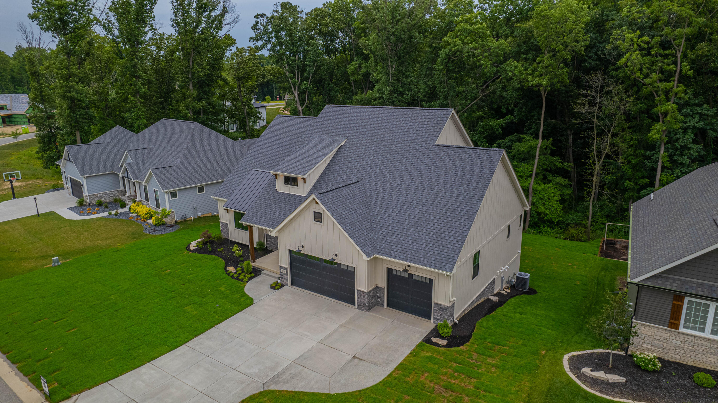 161 N Winterberry Drive, Valparaiso, IN 46385; Image #72