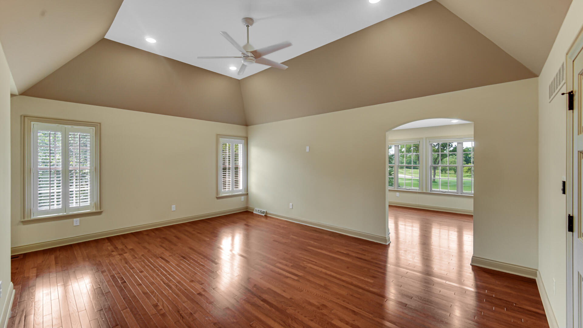 836 Killarney Drive, Dyer, IN 46311; Image #24