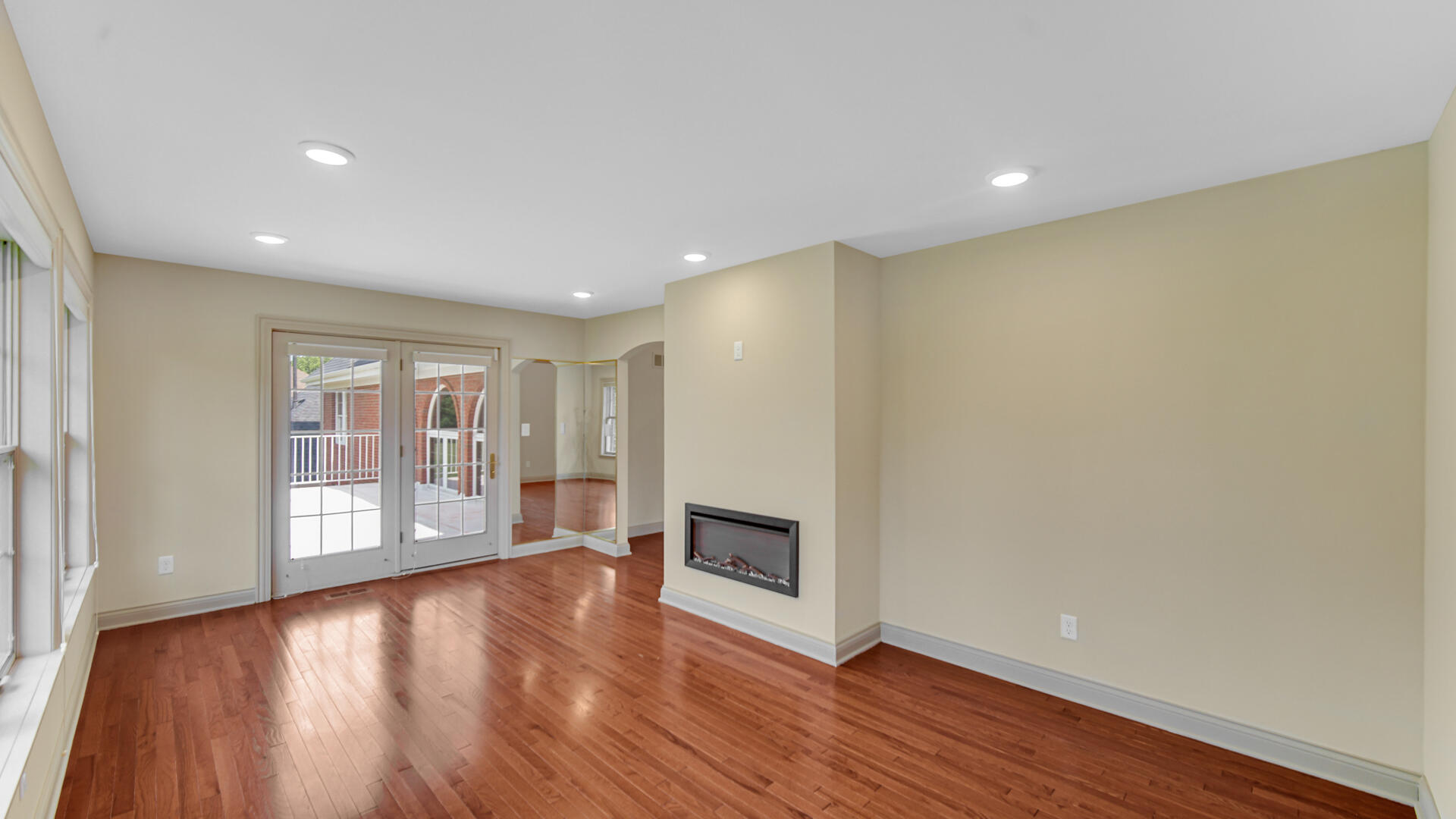836 Killarney Drive, Dyer, IN 46311; Image #25