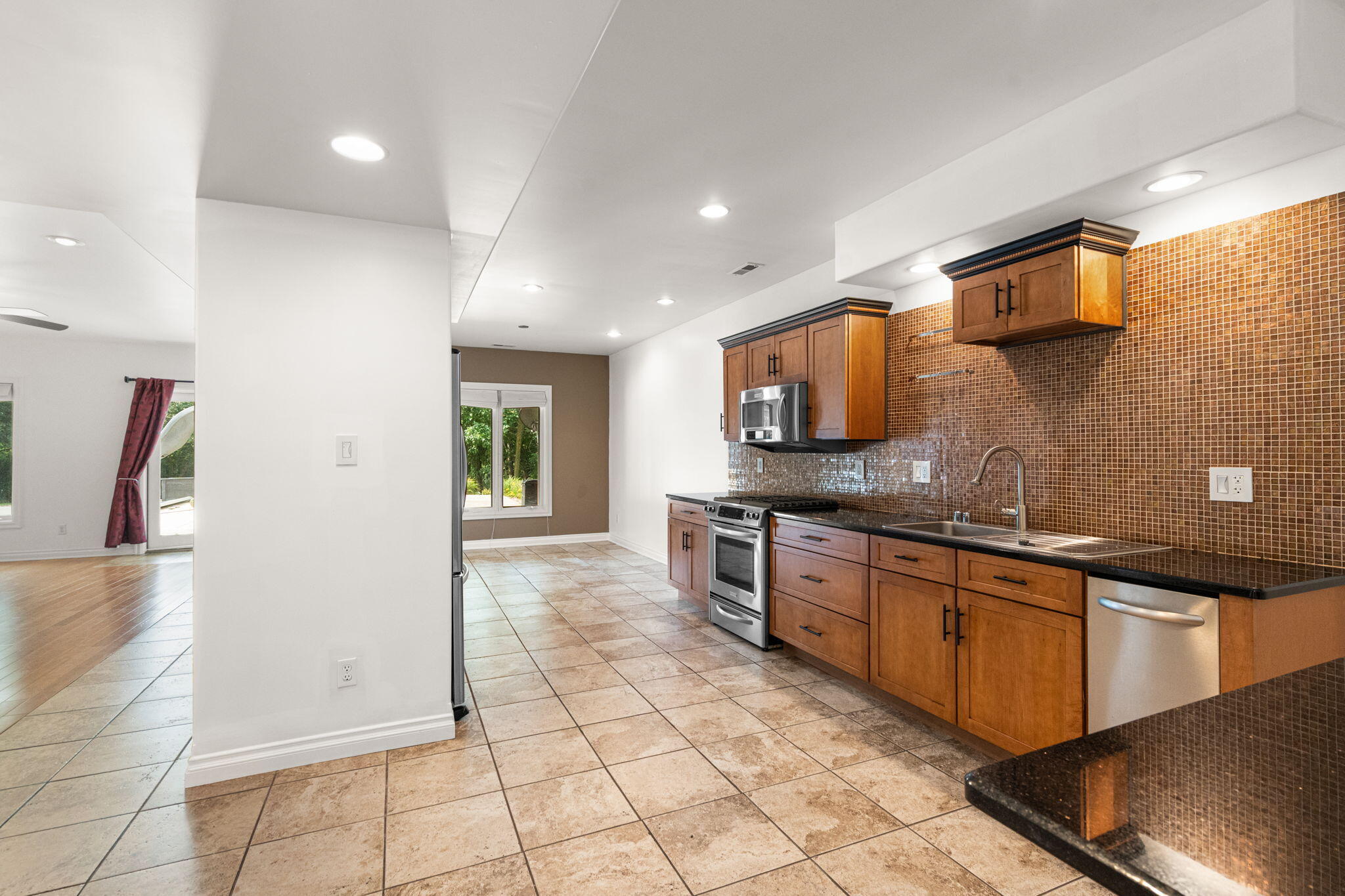 10730 Erie Drive, Crown Point, IN 46307; Image #42