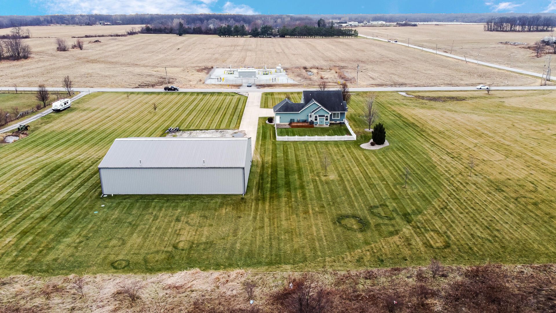 491 W Division Road, Valparaiso, IN 46385; Image #10