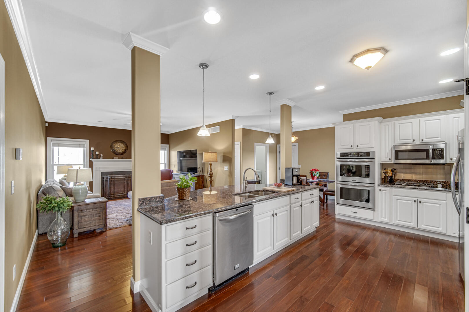 491 W Division Road, Valparaiso, IN 46385; Image #13