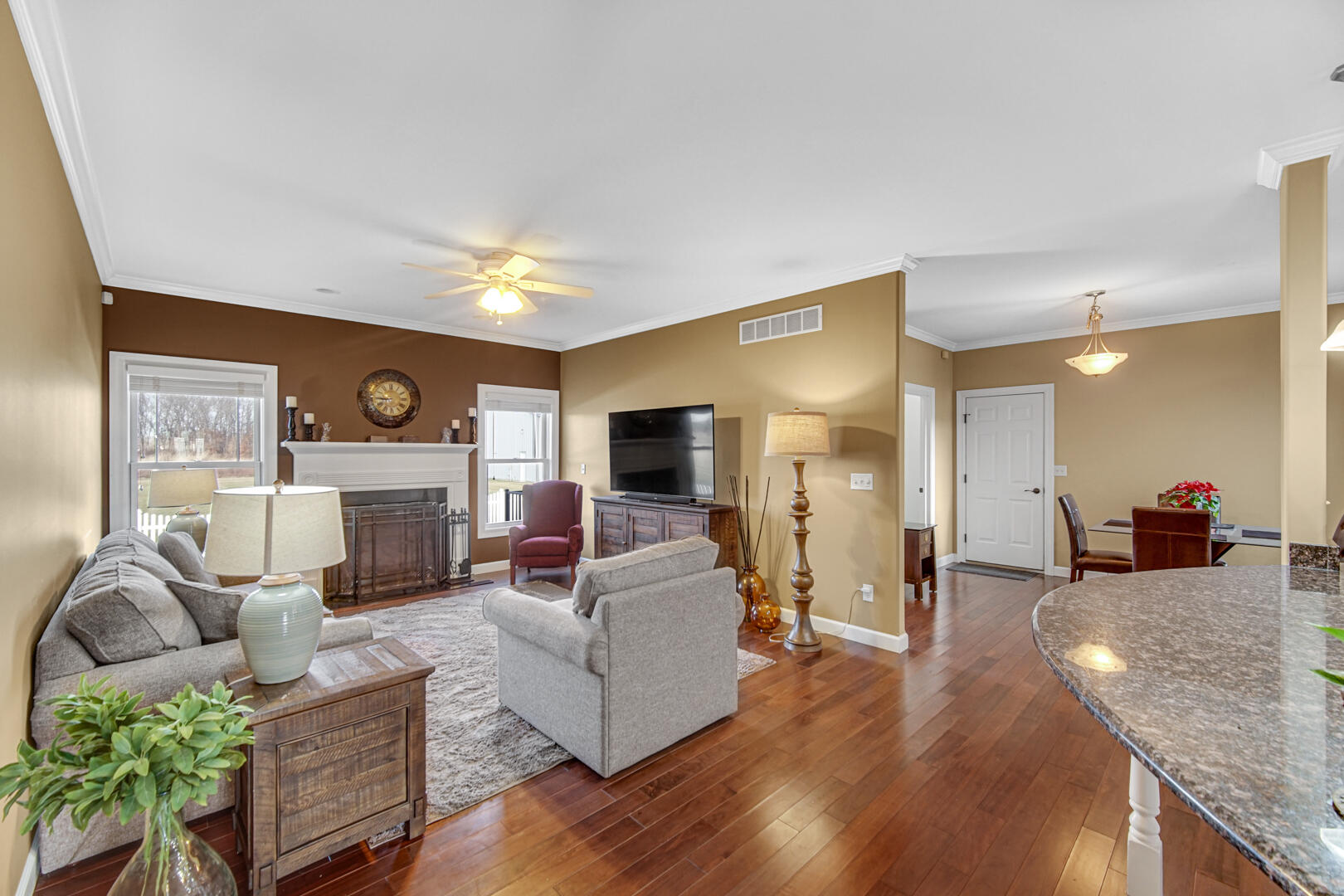 491 W Division Road, Valparaiso, IN 46385; Image #16