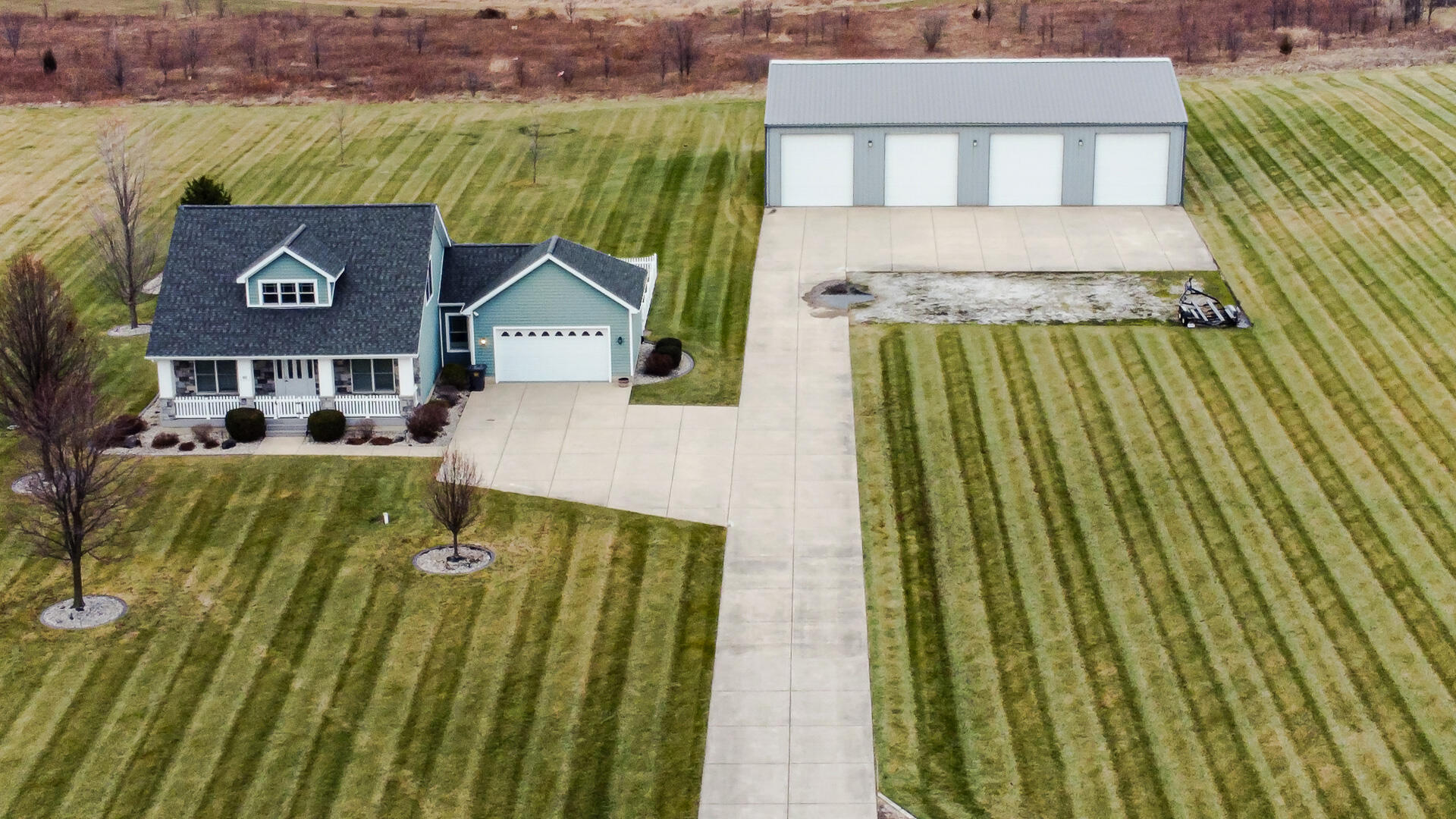 491 W Division Road, Valparaiso, IN 46385; Image #2