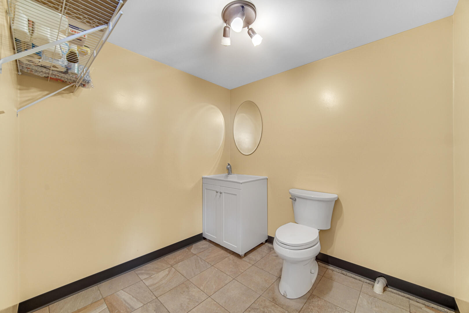 491 W Division Road, Valparaiso, IN 46385; Image #38