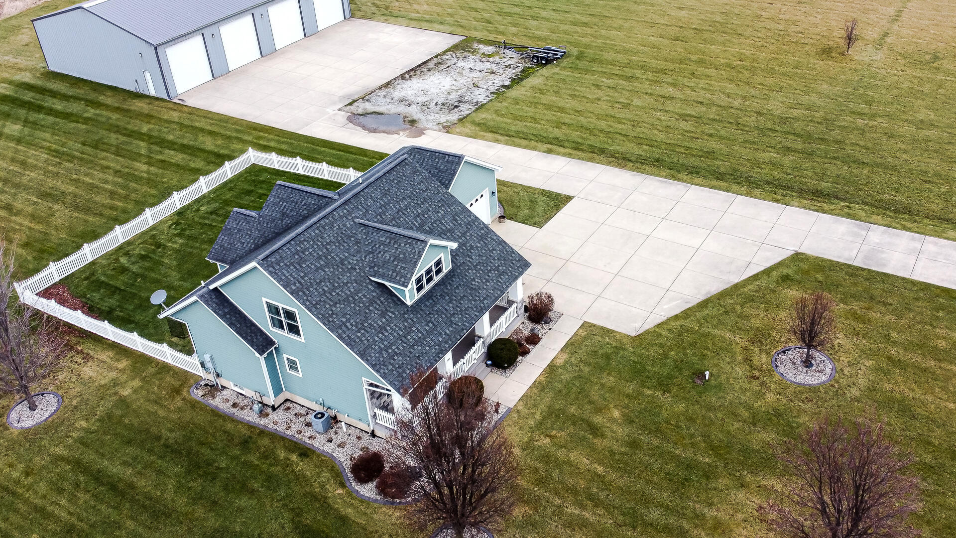 491 W Division Road, Valparaiso, IN 46385; Image #6
