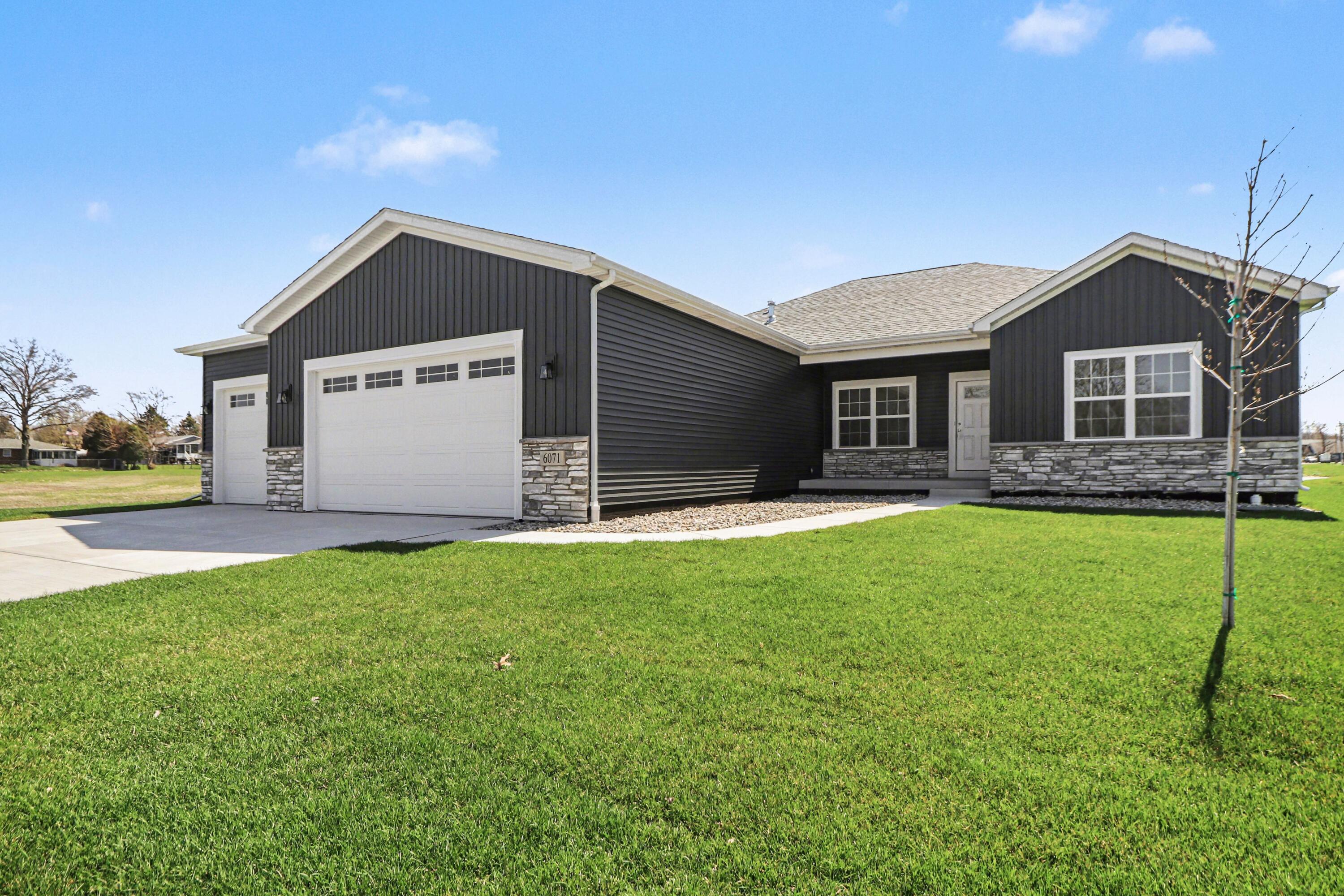 6071 Robbins Road, Portage, IN 46368; Image #2