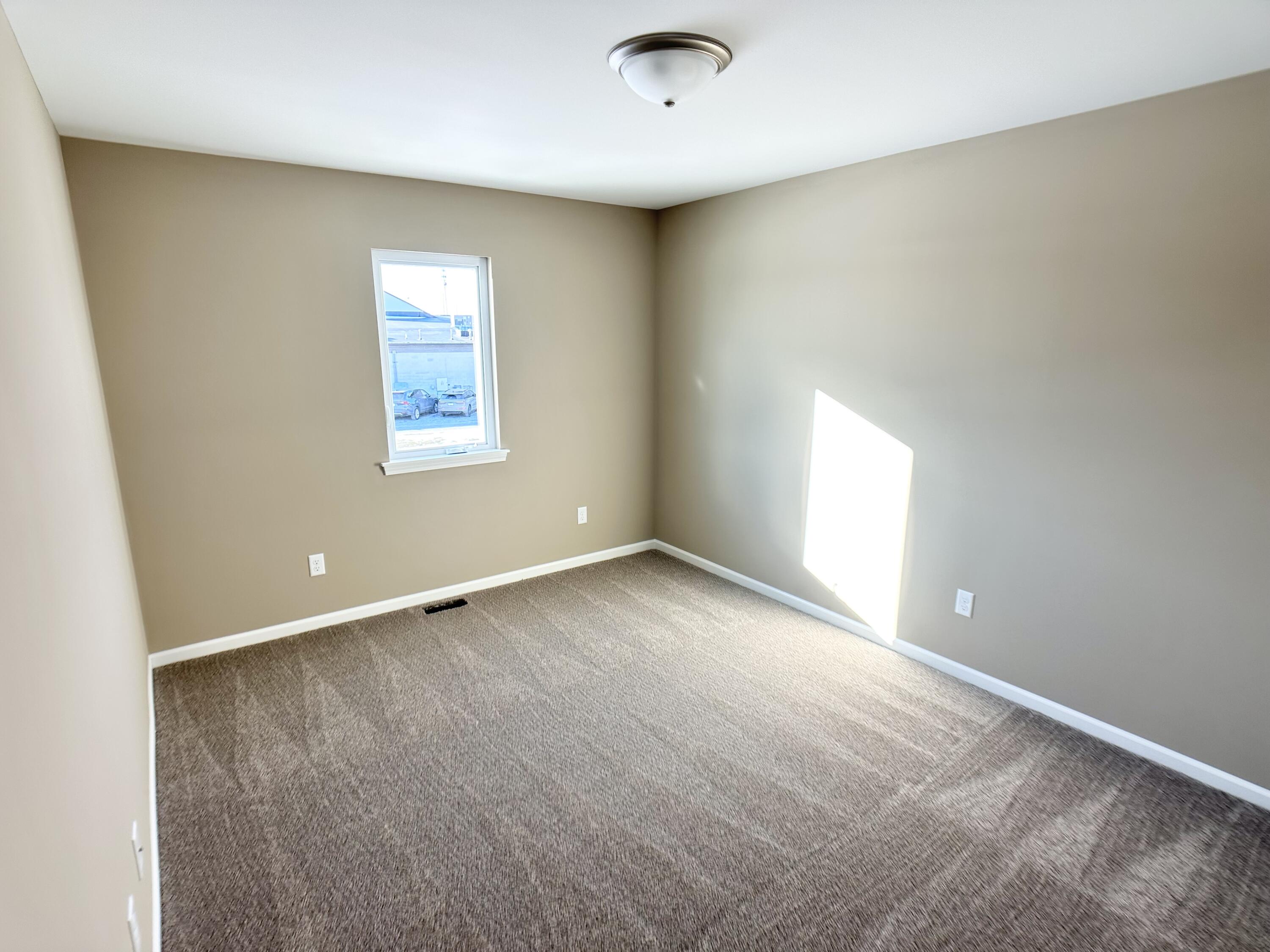 1446 Lake Street, Hobart, IN 46342; Image #16
