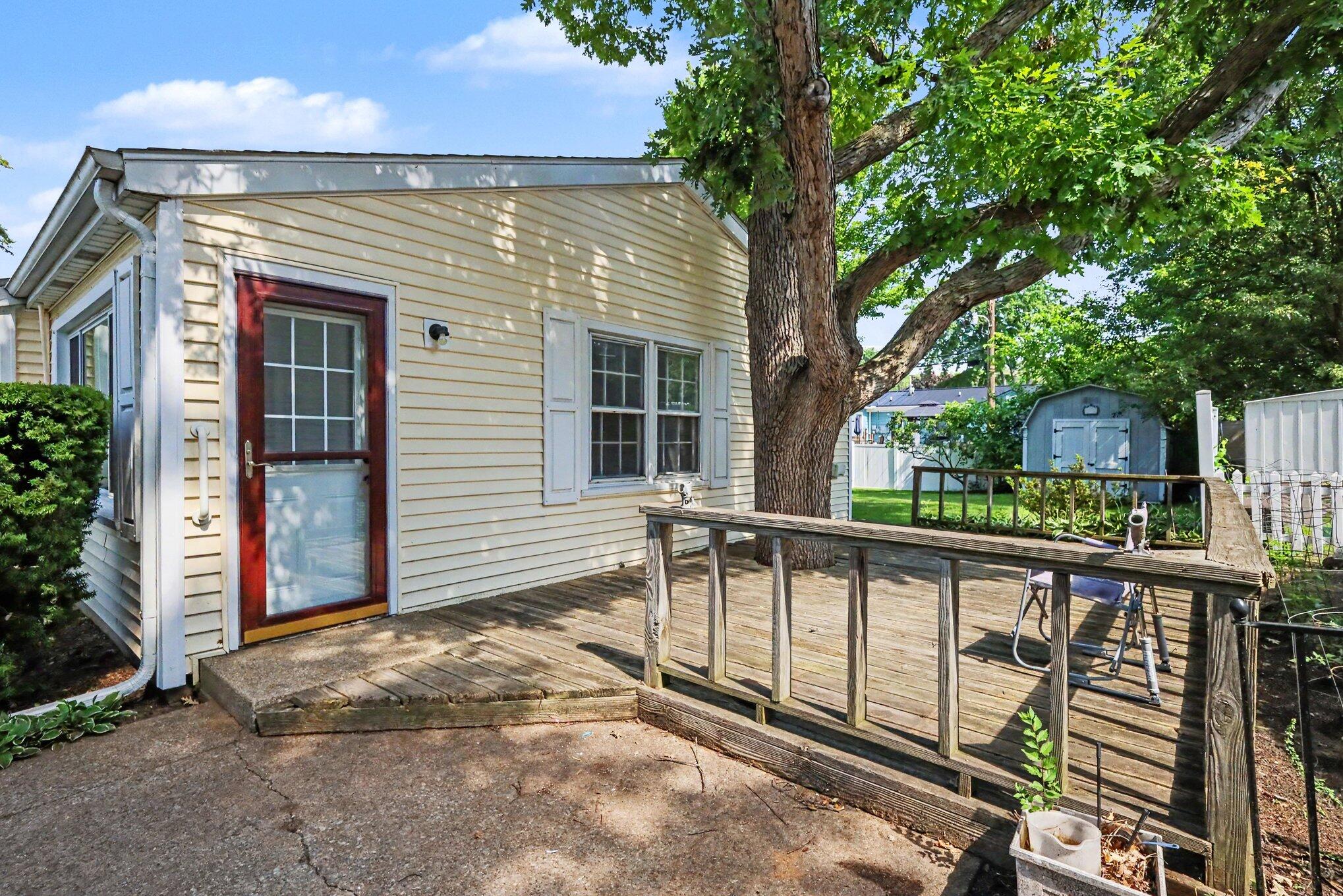 432 Washington Park Boulevard, Michigan City, IN 46360; Image #2