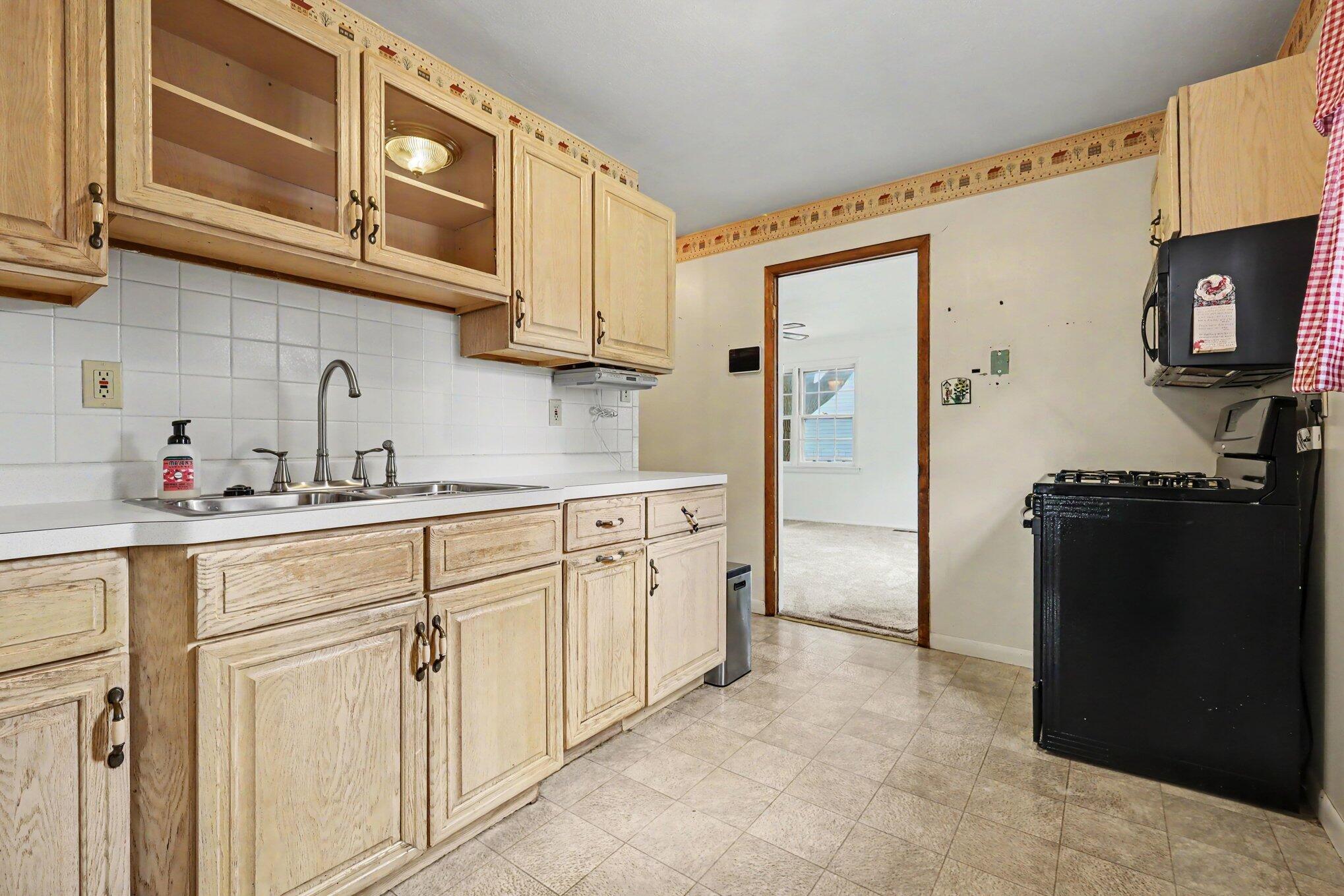 432 Washington Park Boulevard, Michigan City, IN 46360; Image #6