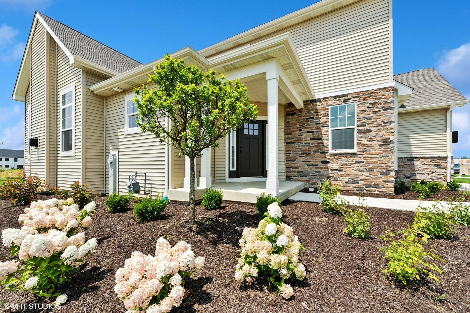 801 Idlewild Lane, Chesterton, IN 46304; Image #2