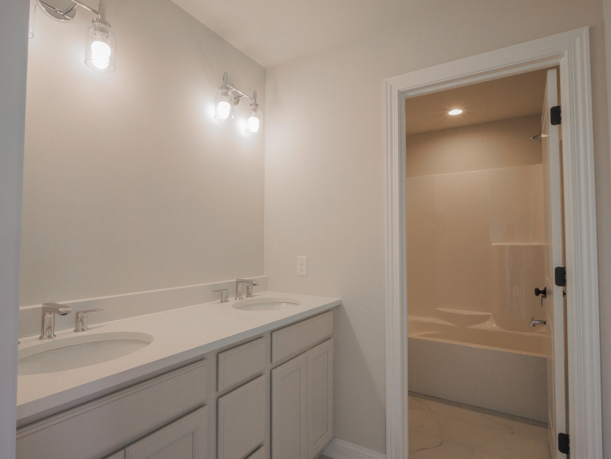 1861 Trailbrook Drive, Valparaiso, IN 46385; Image #23