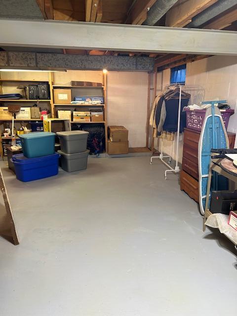 9401 Fran Lin Pkwy, Munster, IN 46321; Image #27