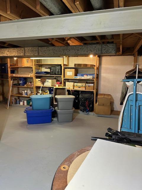 9401 Fran Lin Pkwy, Munster, IN 46321; Image #29