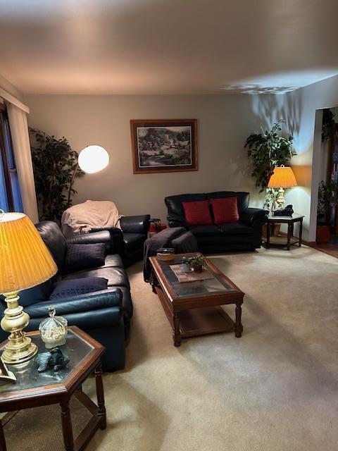 9401 Fran Lin Pkwy, Munster, IN 46321; Image #4