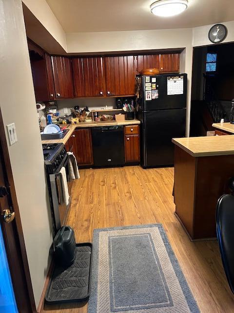 9401 Fran Lin Pkwy, Munster, IN 46321; Image #8