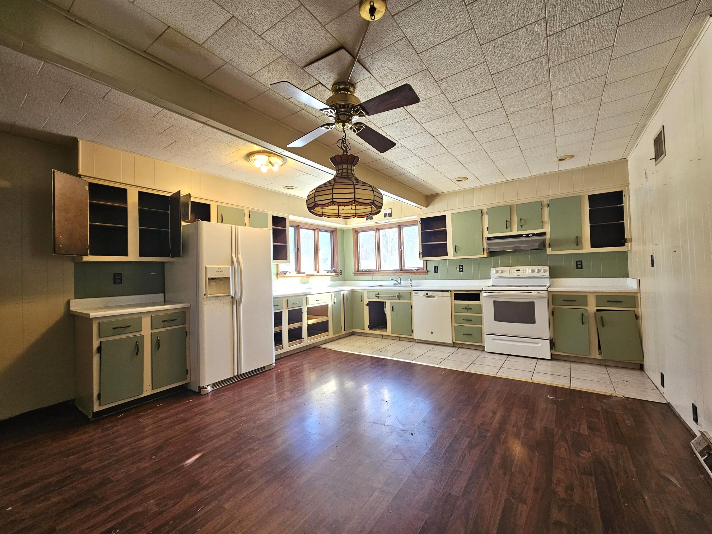 408 Hancock Avenue, North Judson, IN 46366; Image #6