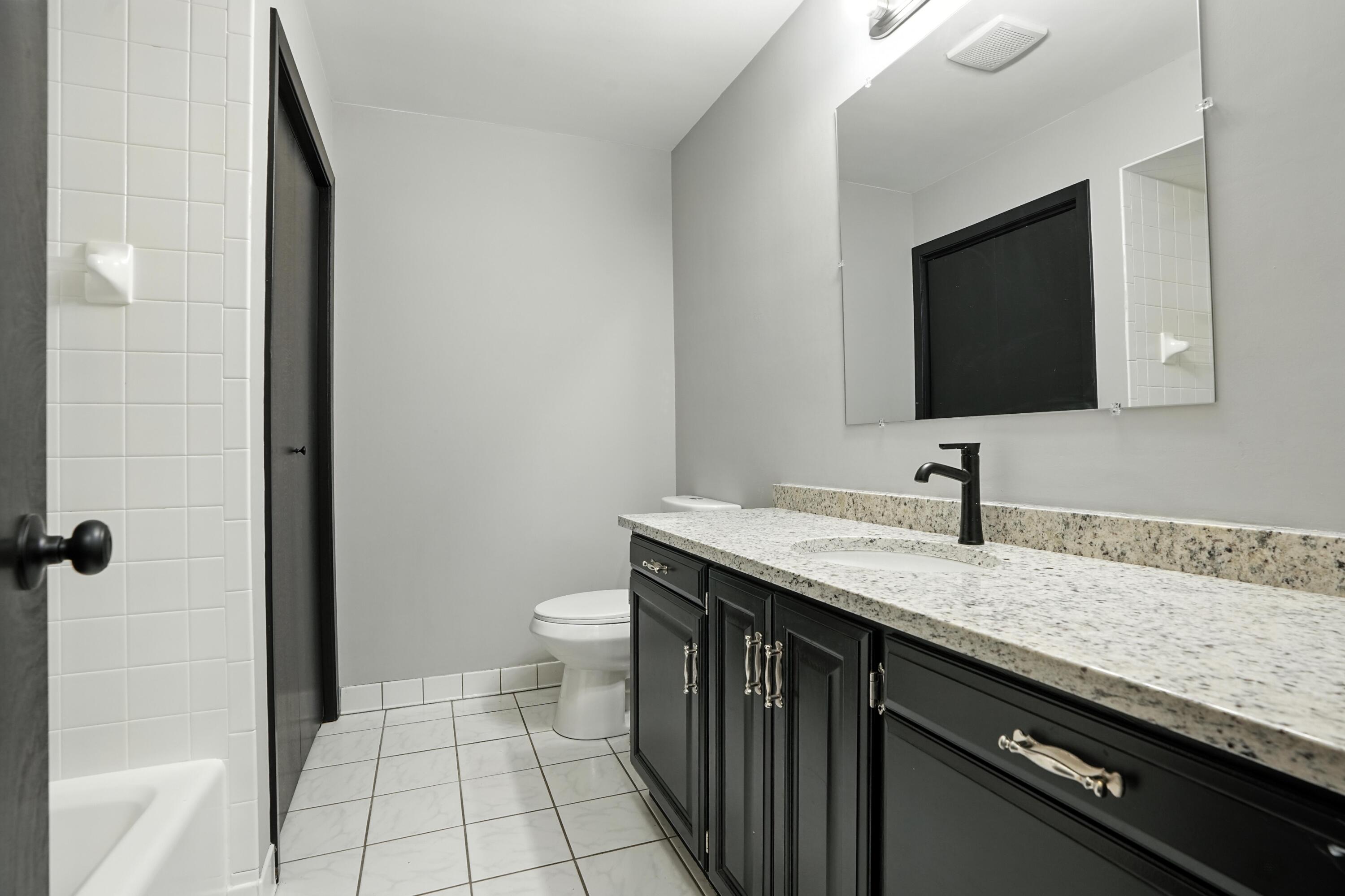 2711 Edgewood Drive, Dyer, IN 46311; Image #28