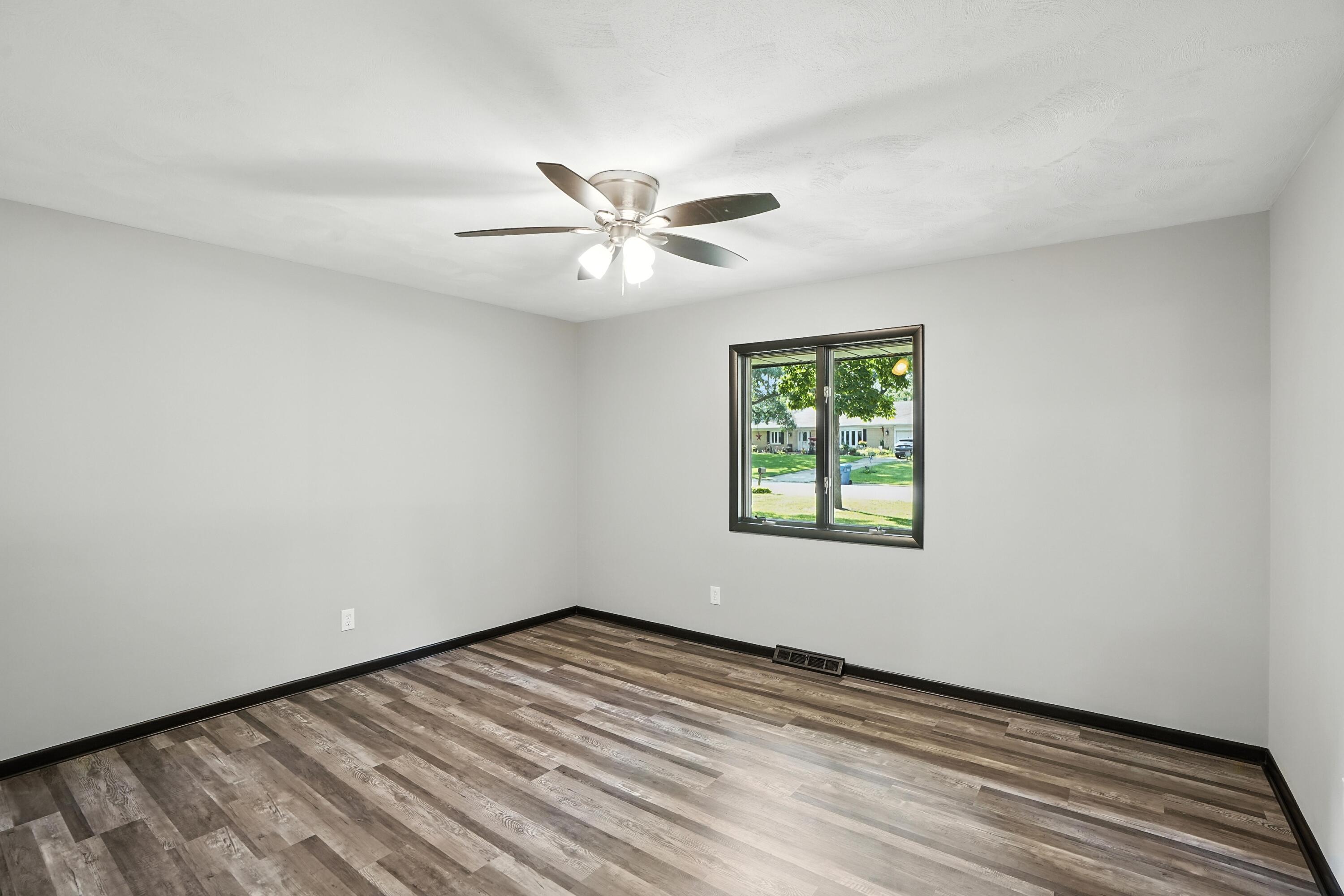 2711 Edgewood Drive, Dyer, IN 46311; Image #31
