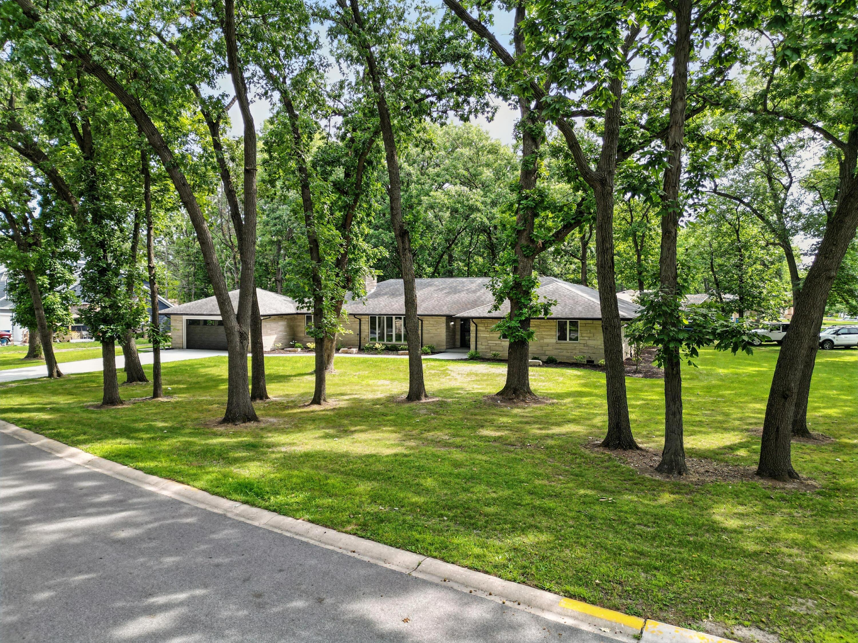 2711 Edgewood Drive, Dyer, IN 46311; Image #39