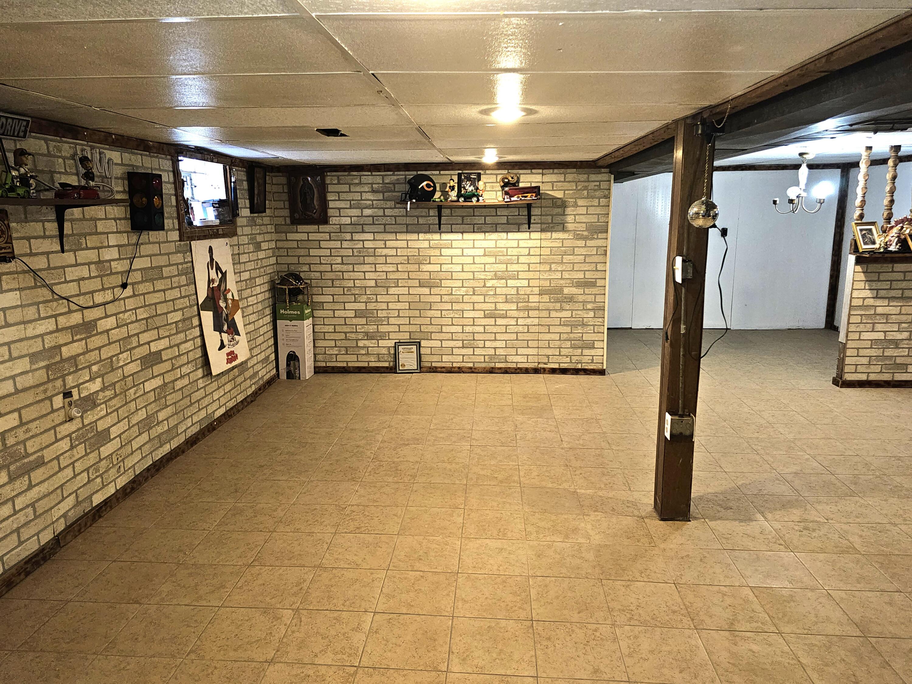 1212 W Taft Street, Gary, IN 46404; Image #24