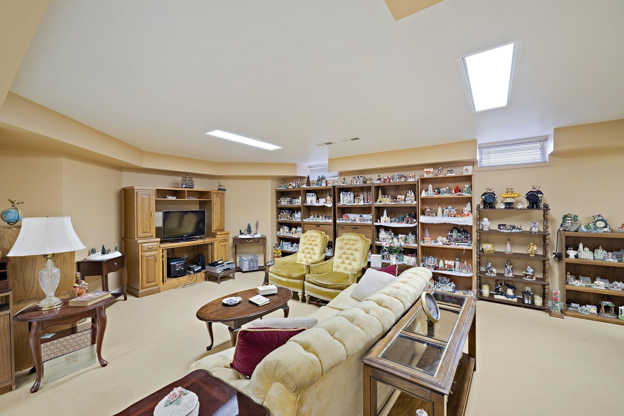 955 Killarney Drive, Dyer, IN 46311; Image #48