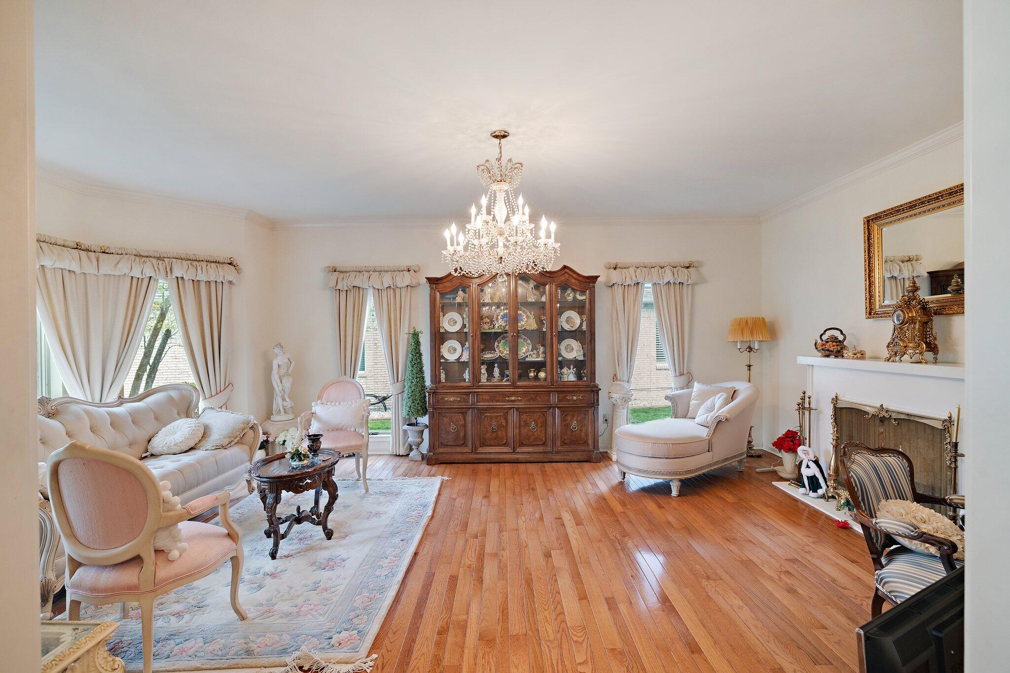955 Killarney Drive, Dyer, IN 46311; Image #8