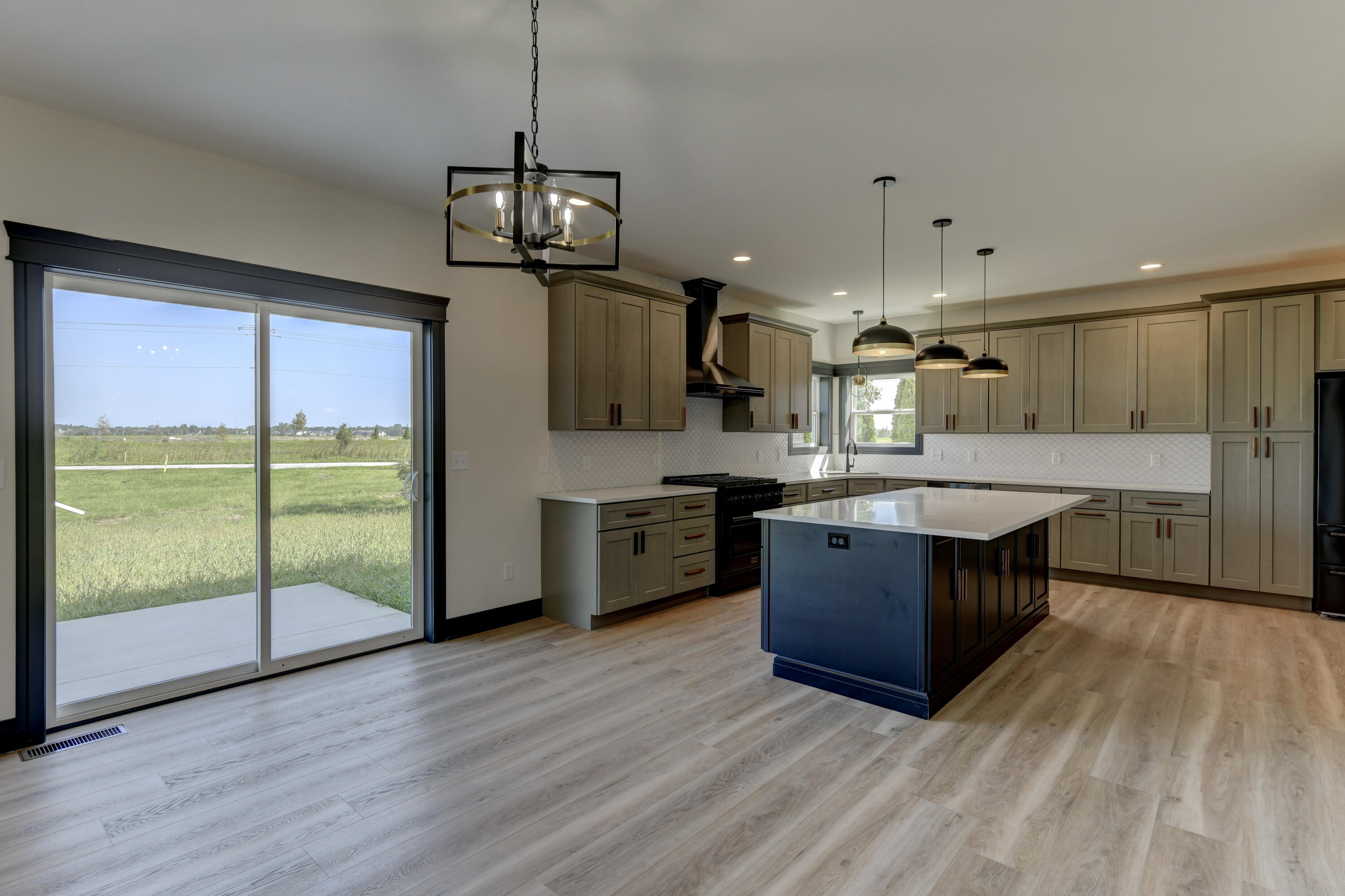 8384 Willowhaven Drive, St. John, IN 46373; Image #12