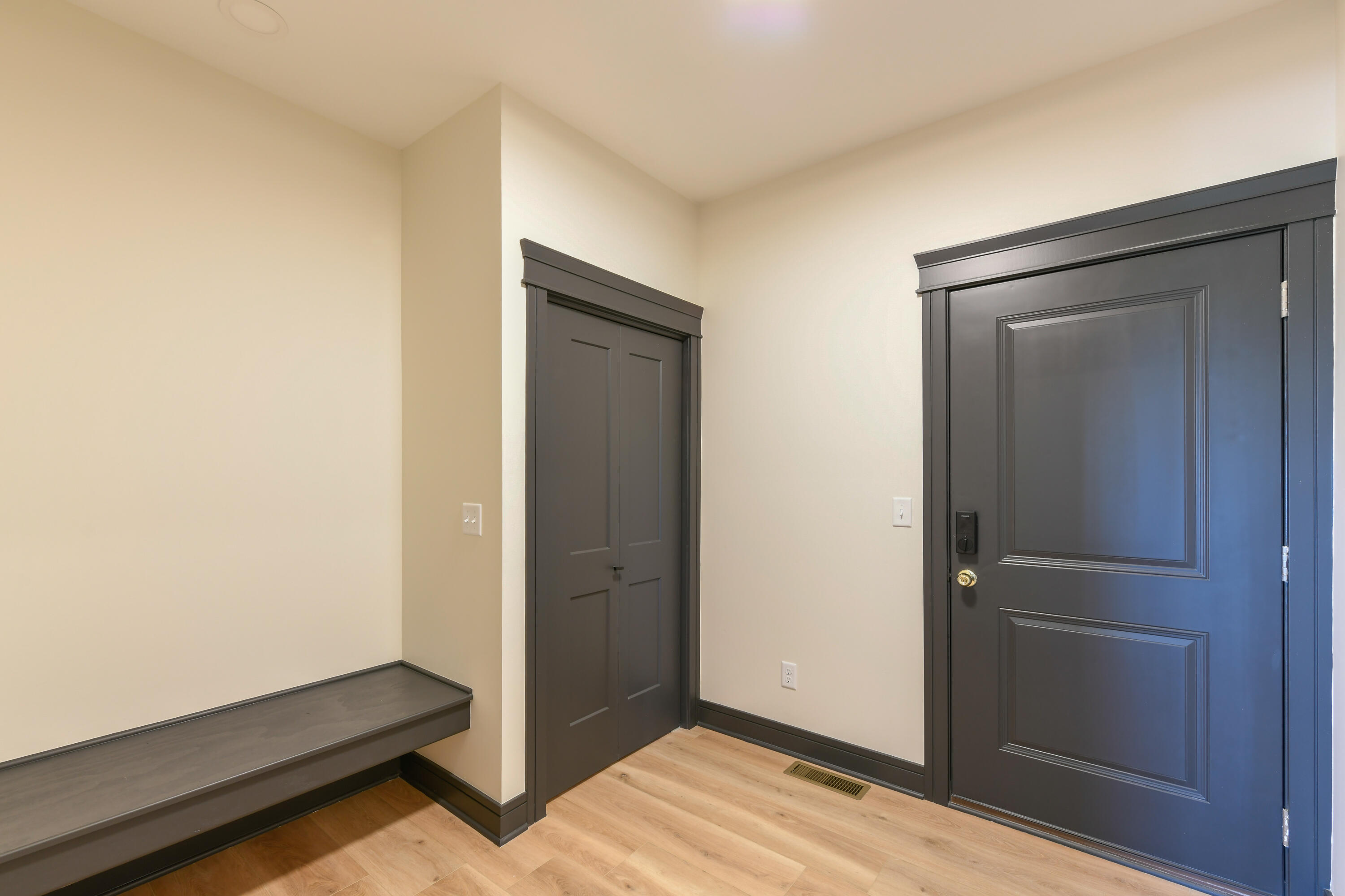 8384 Willowhaven Drive, St. John, IN 46373; Image #20