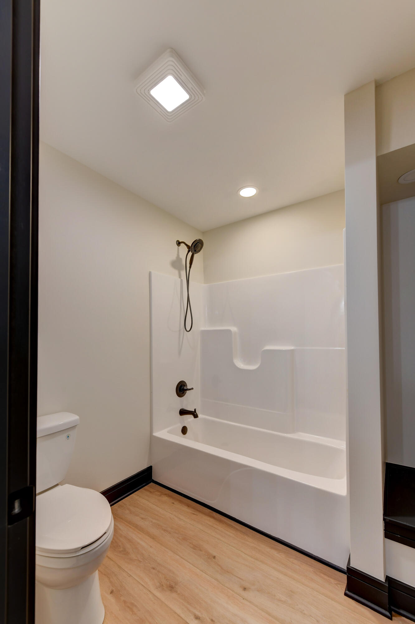 8384 Willowhaven Drive, St. John, IN 46373; Image #25