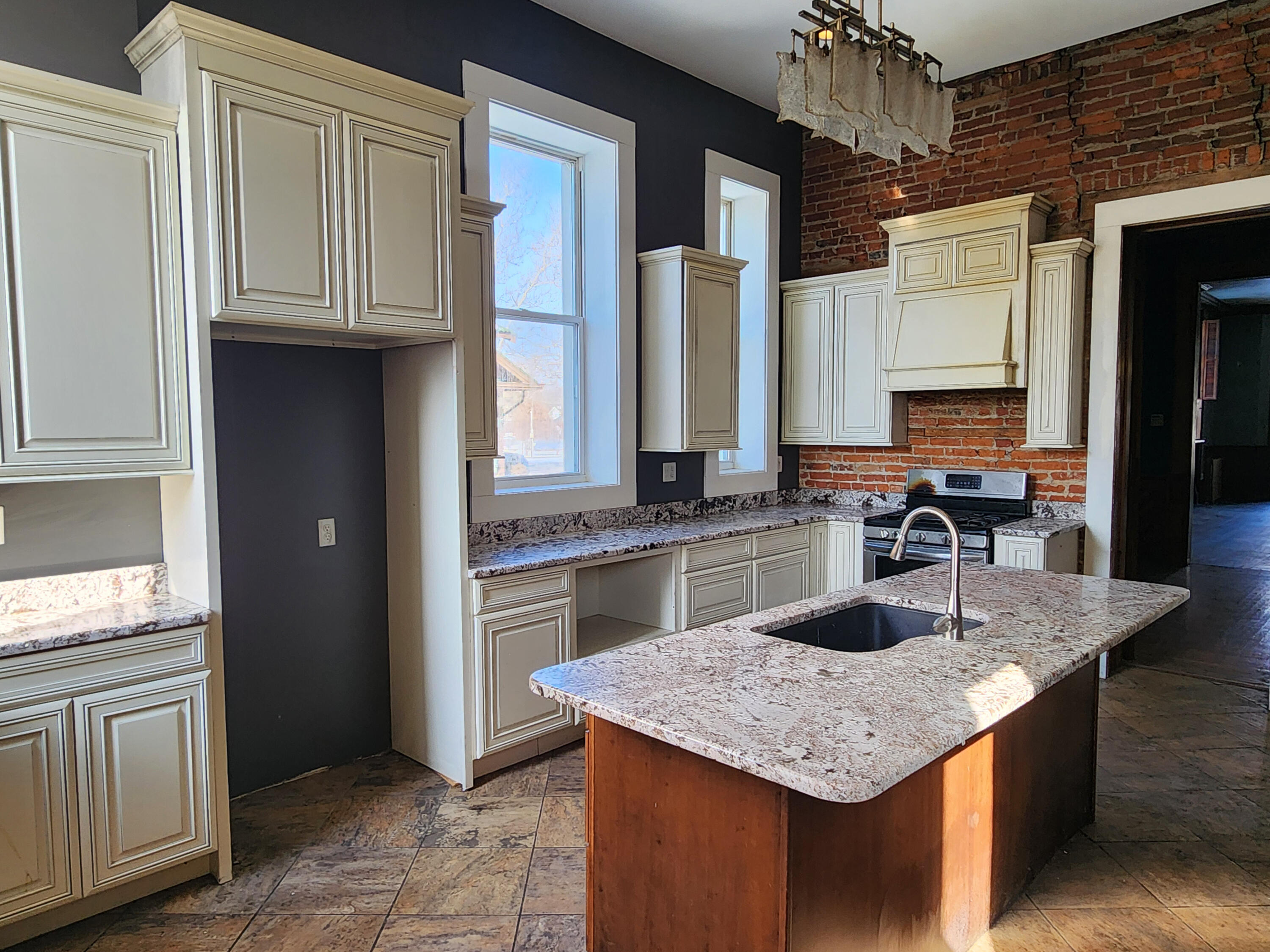 120 S Park Avenue, Rensselaer, IN 47978; Image #2