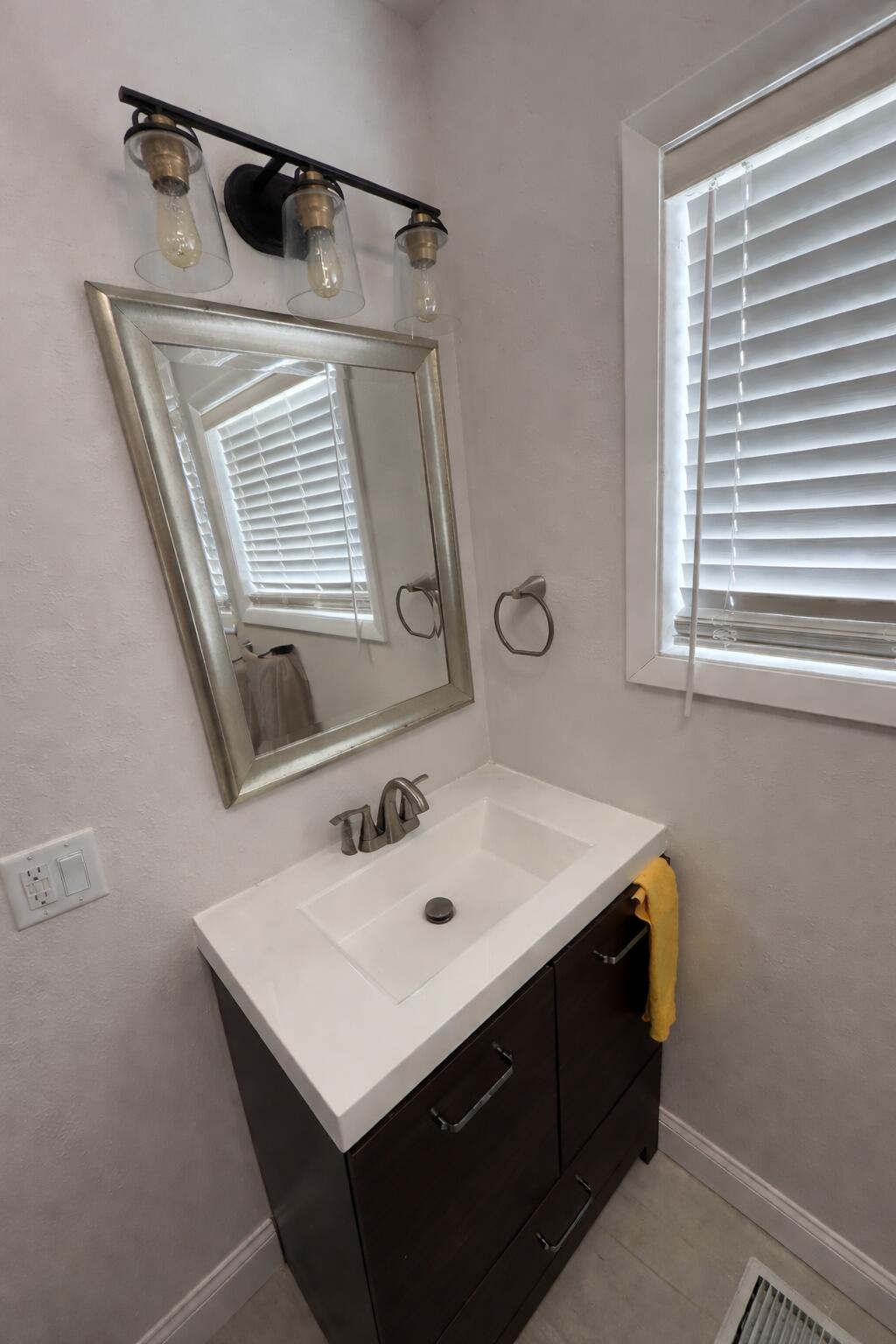 403 S Chestnut Street, Earl Park, IN 47942; Image #13